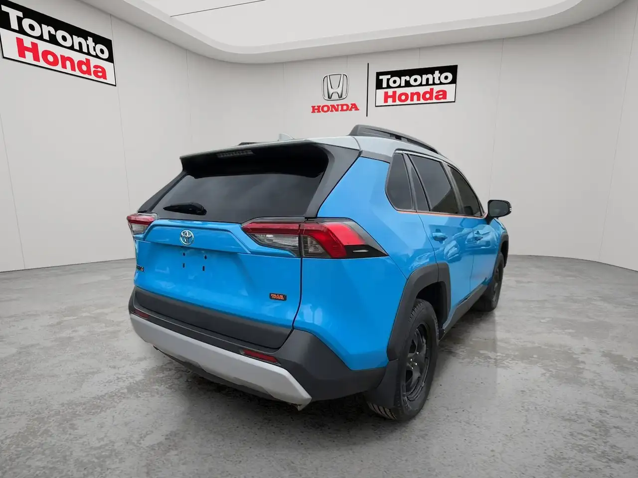 Toyota RAV 4 снимка Toyota RAV 4