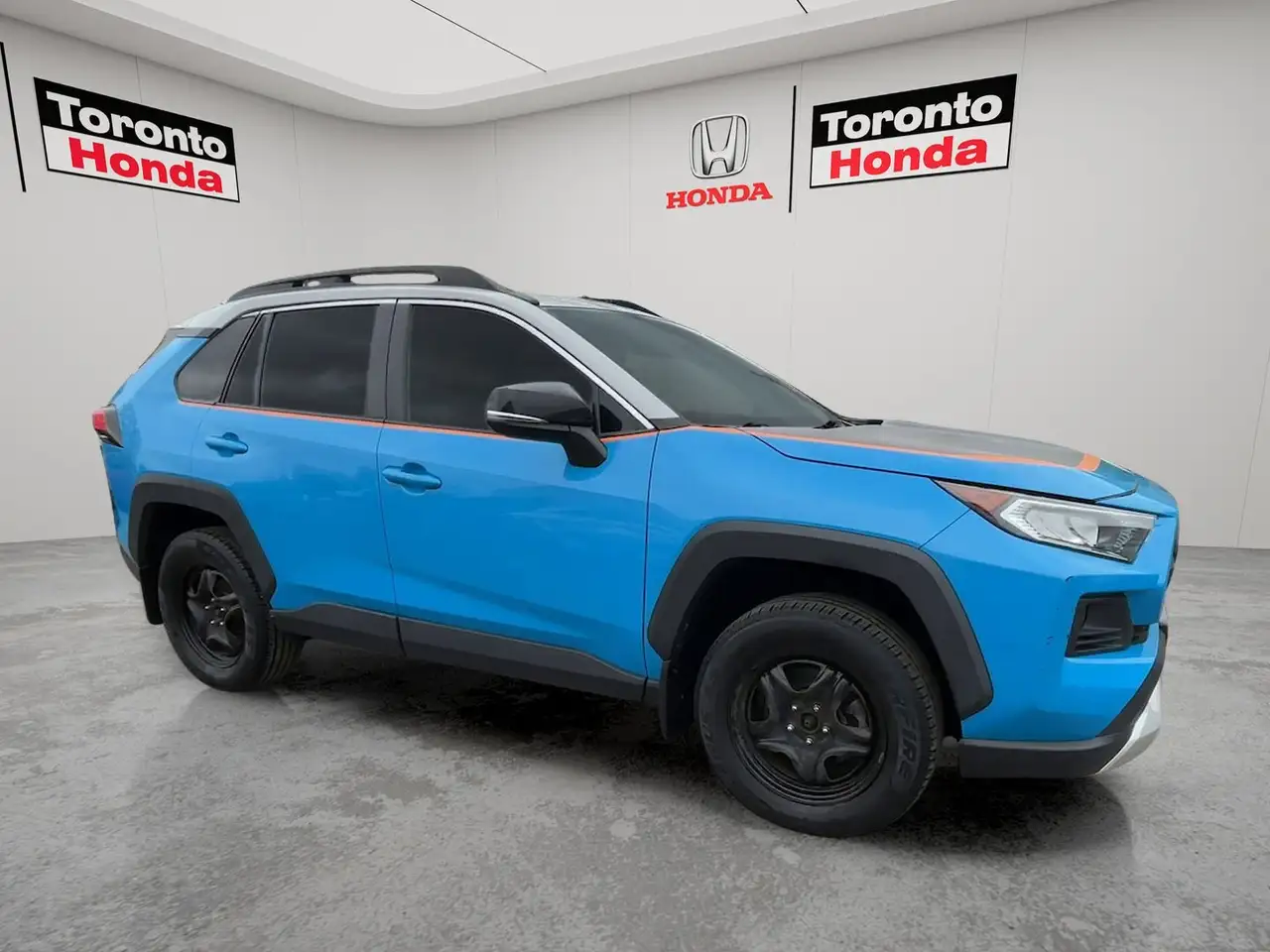 Toyota RAV 4 снимка Toyota RAV 4