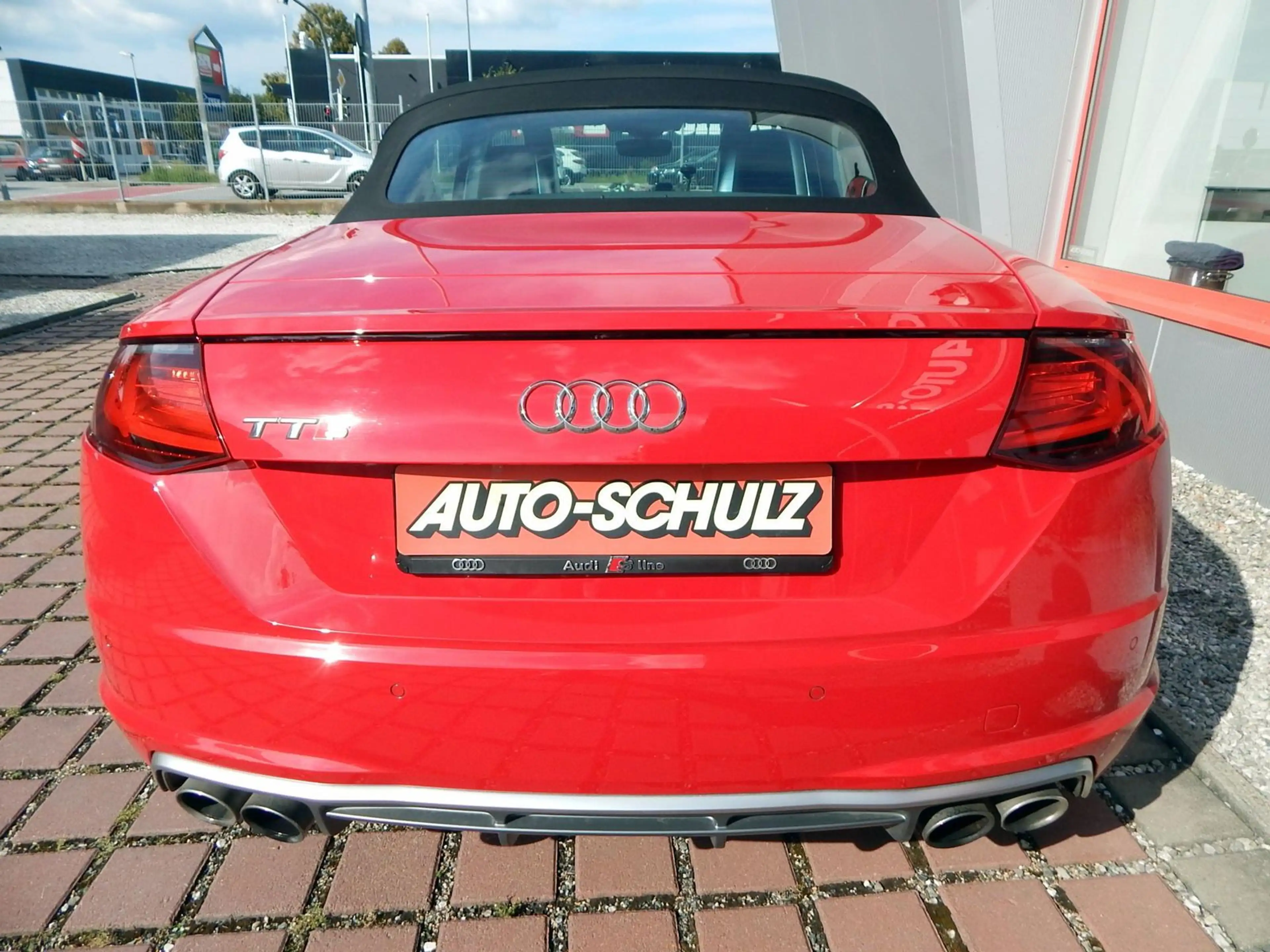 Audi TTS Roadster 2.0 TFSI quattro Sport — photo 5