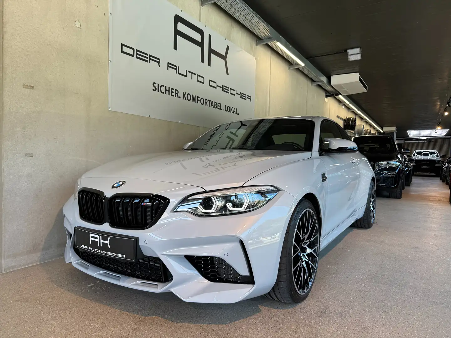 BMW M2 Competition Grau - 1