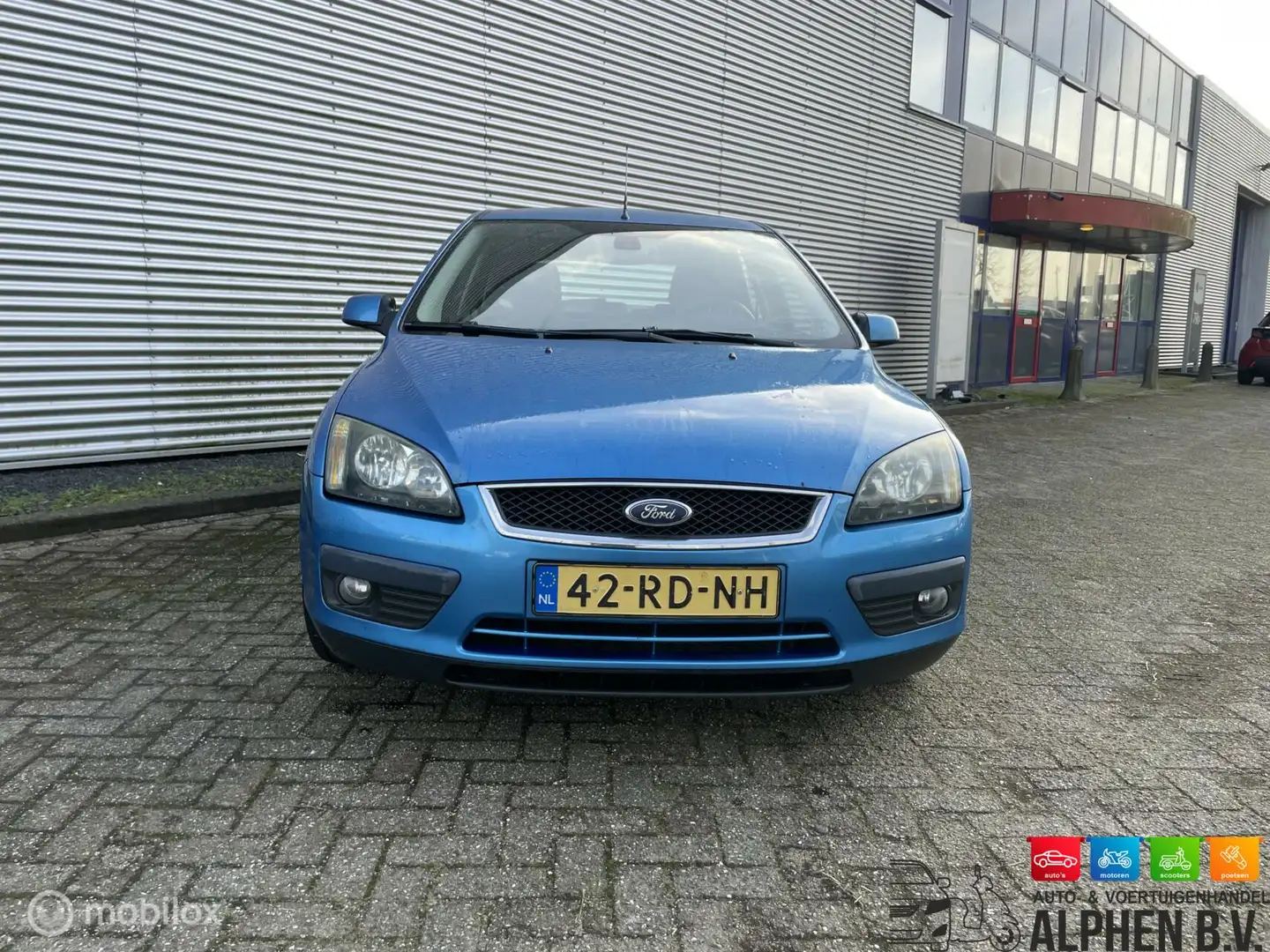 Ford Focus 1.6-16V First Edition Azul - 2