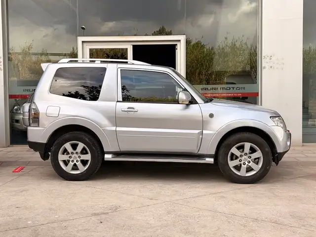 Mitsubishi Montero 3.2DI-D Intense