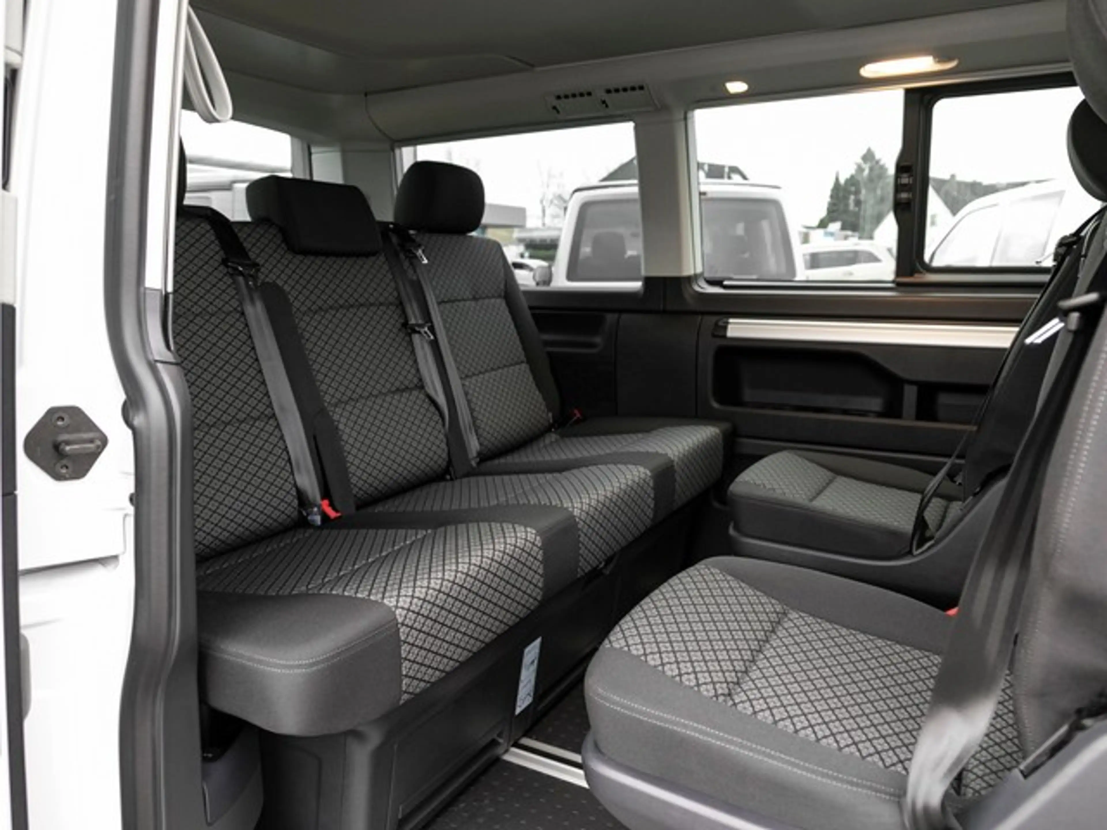 Volkswagen LT California 6.1 "BEACH TOUR" 2,0 l TDI 7-Gang-DS... — photo 3