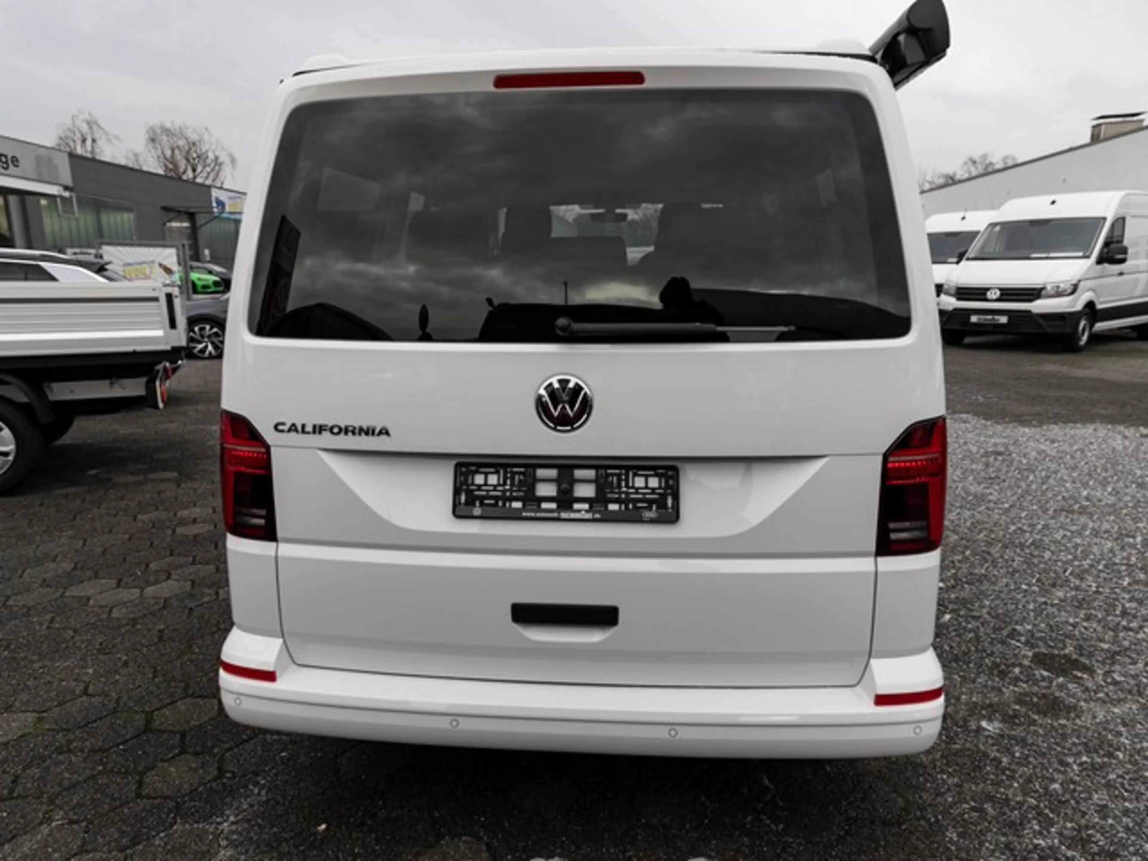 Volkswagen LT California 6.1 "BEACH TOUR" 2,0 l TDI 7-Gang-DS... — photo 8