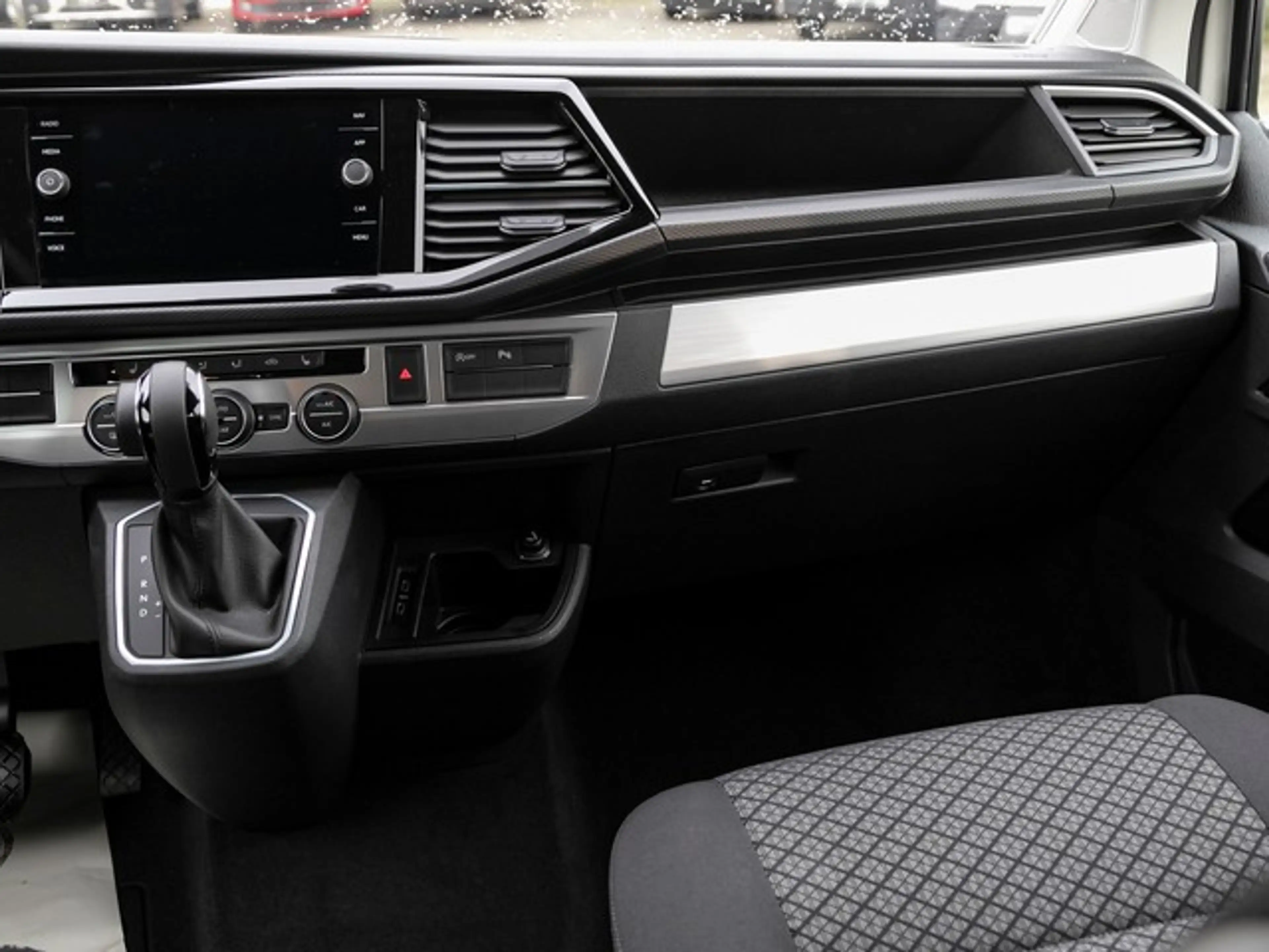 Volkswagen LT California 6.1 "BEACH TOUR" 2,0 l TDI 7-Gang-DS... — photo 4