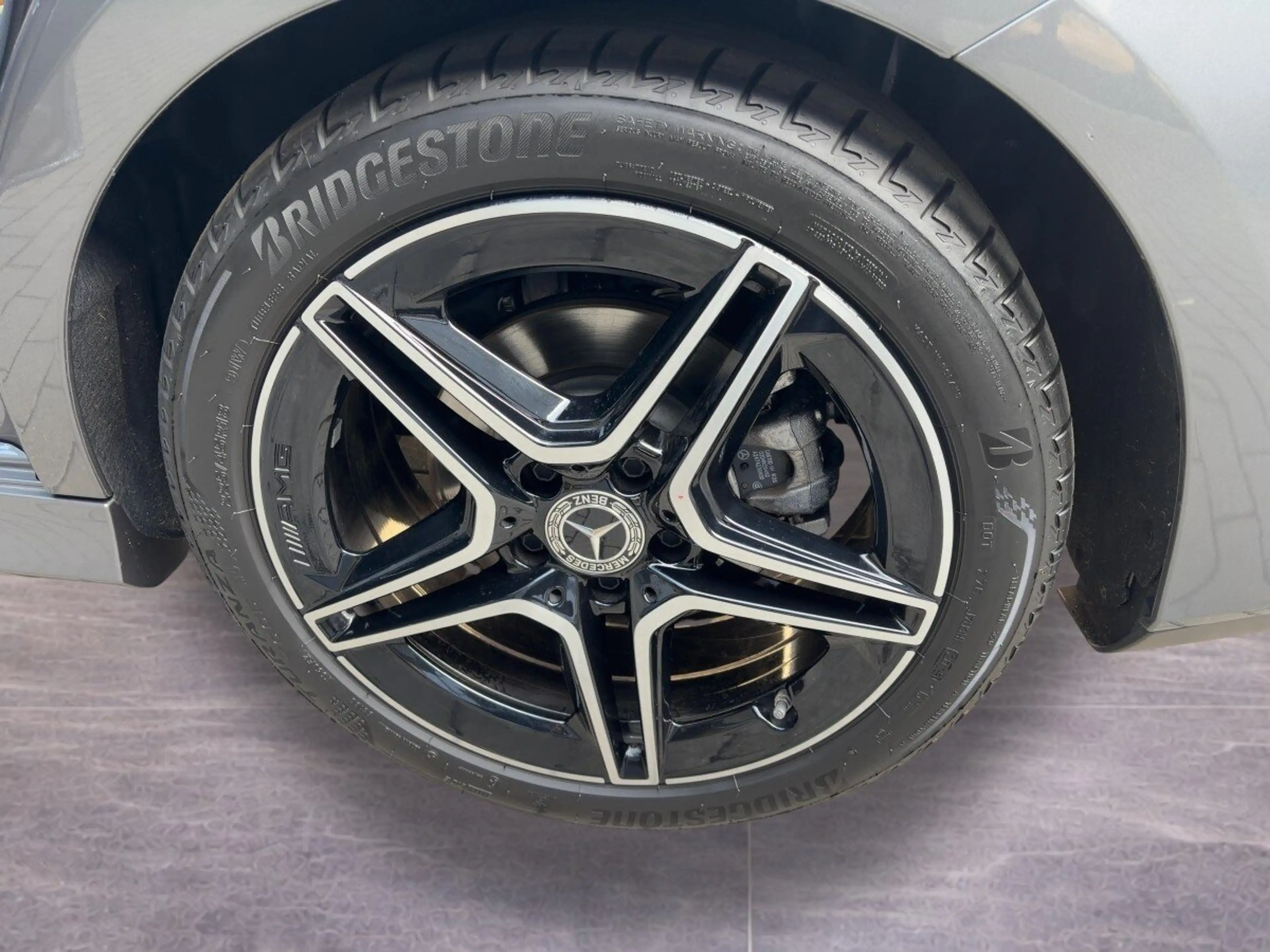 Mercedes-Benz CLA 220 CLA 220d Shooting Brake AMG-LINE+360+NIGHT+AMBIEN. — photo 11