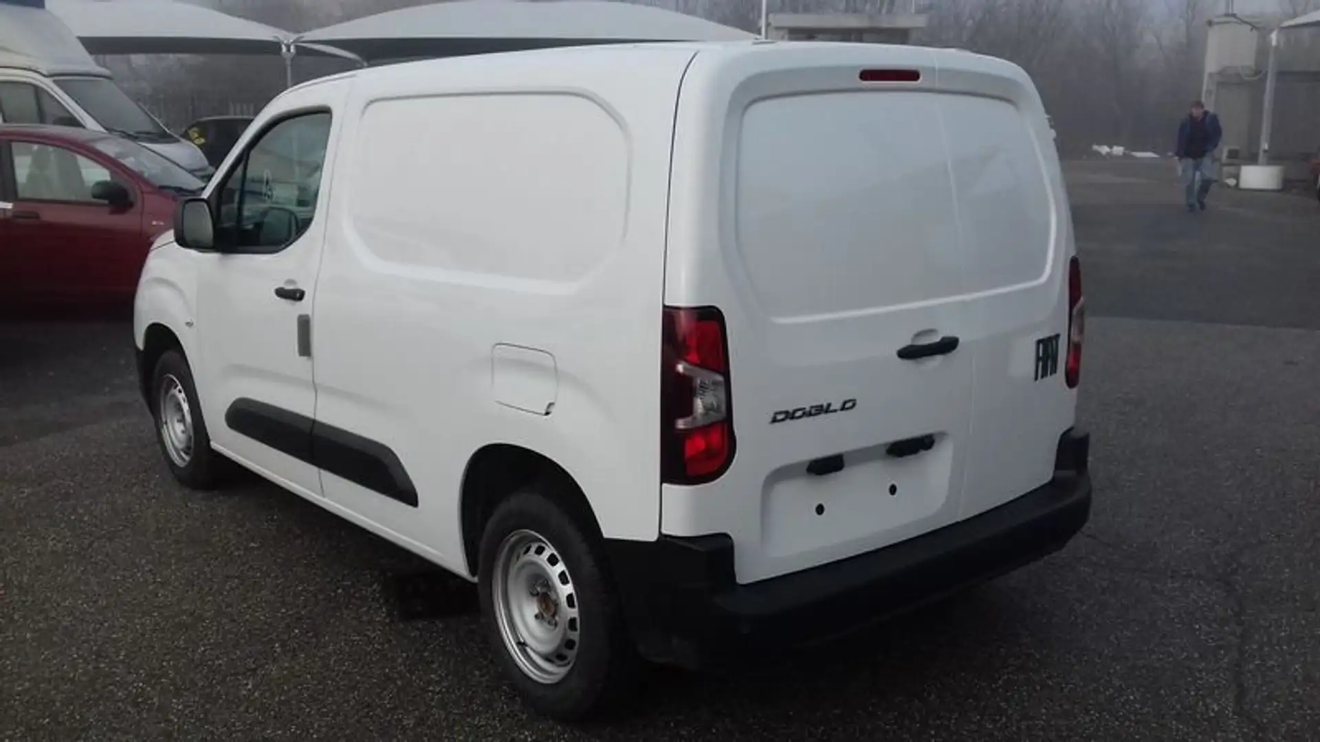 Fiat Doblo CH1 3 POSTI 1.5BLUEHDI 130CV MT6 Bianco - 2
