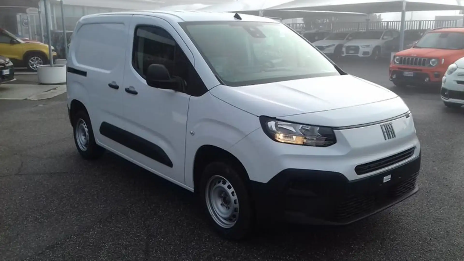 Fiat Doblo CH1 3 POSTI 1.5BLUEHDI 130CV MT6 Bianco - 1