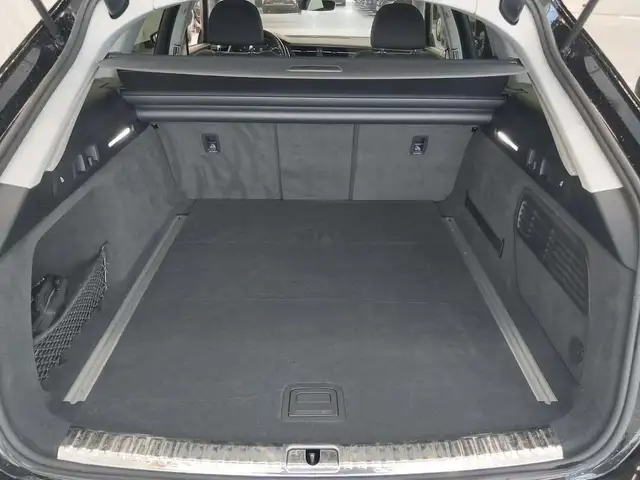 Audi A6 view 15