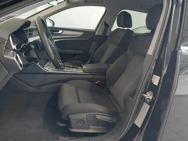 Audi A6 view 8