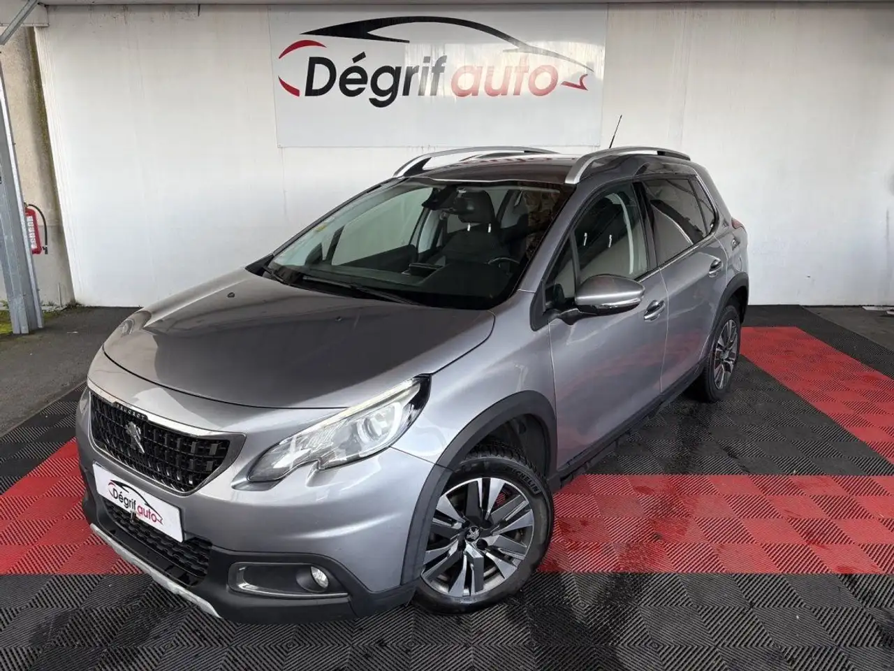 Peugeot 2008 BlueHDi 100ch SetS BVM5 Active