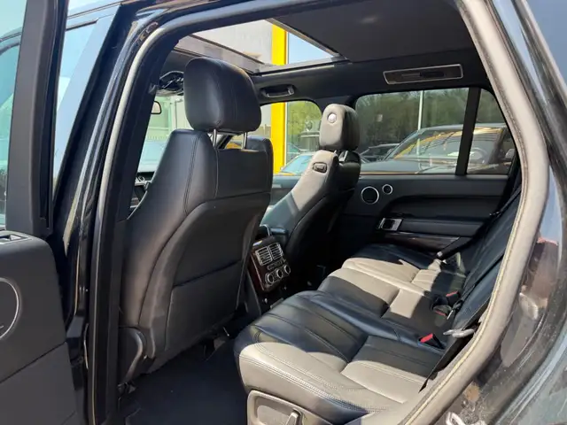Land Rover Range Rover view 9