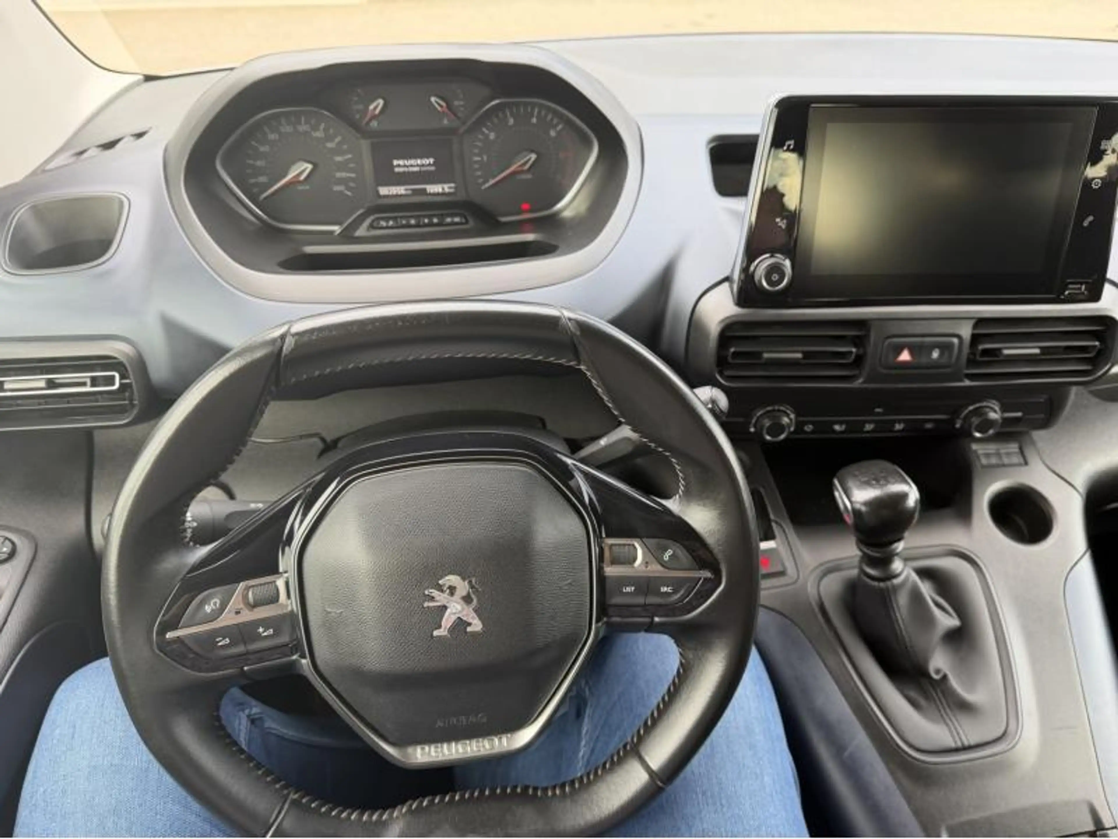 Peugeot Rifter Allure — photo 7