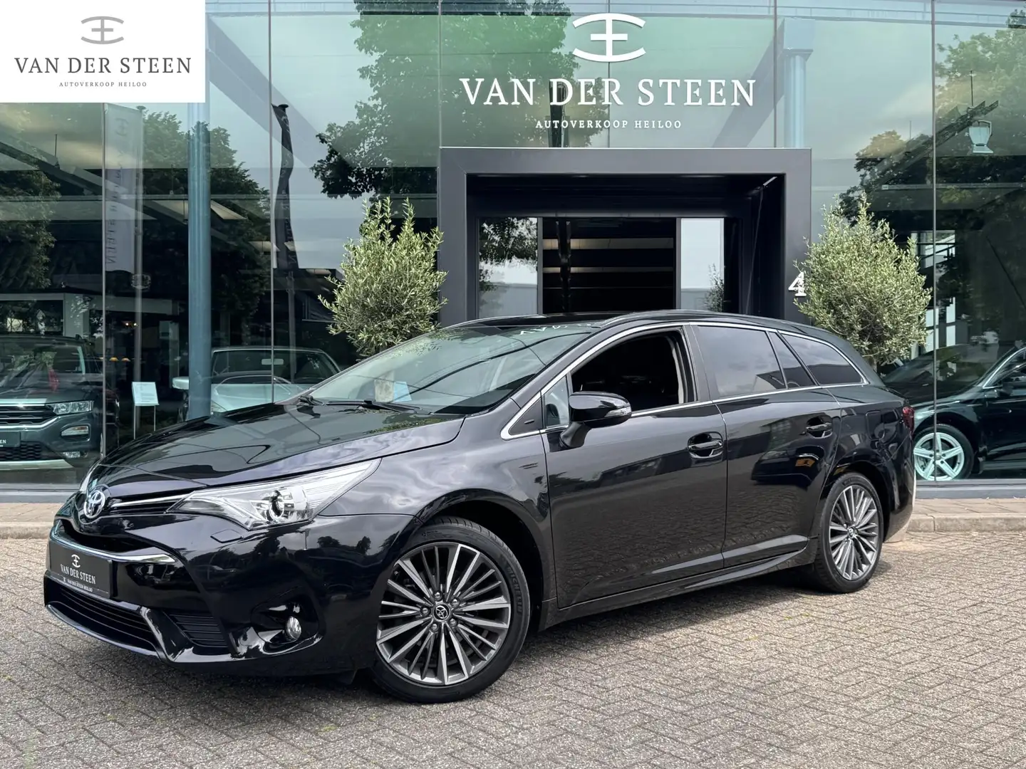 Toyota Avensis Wagon 1.8 VVTi Dynamic Business Stoelverwarming | - 1