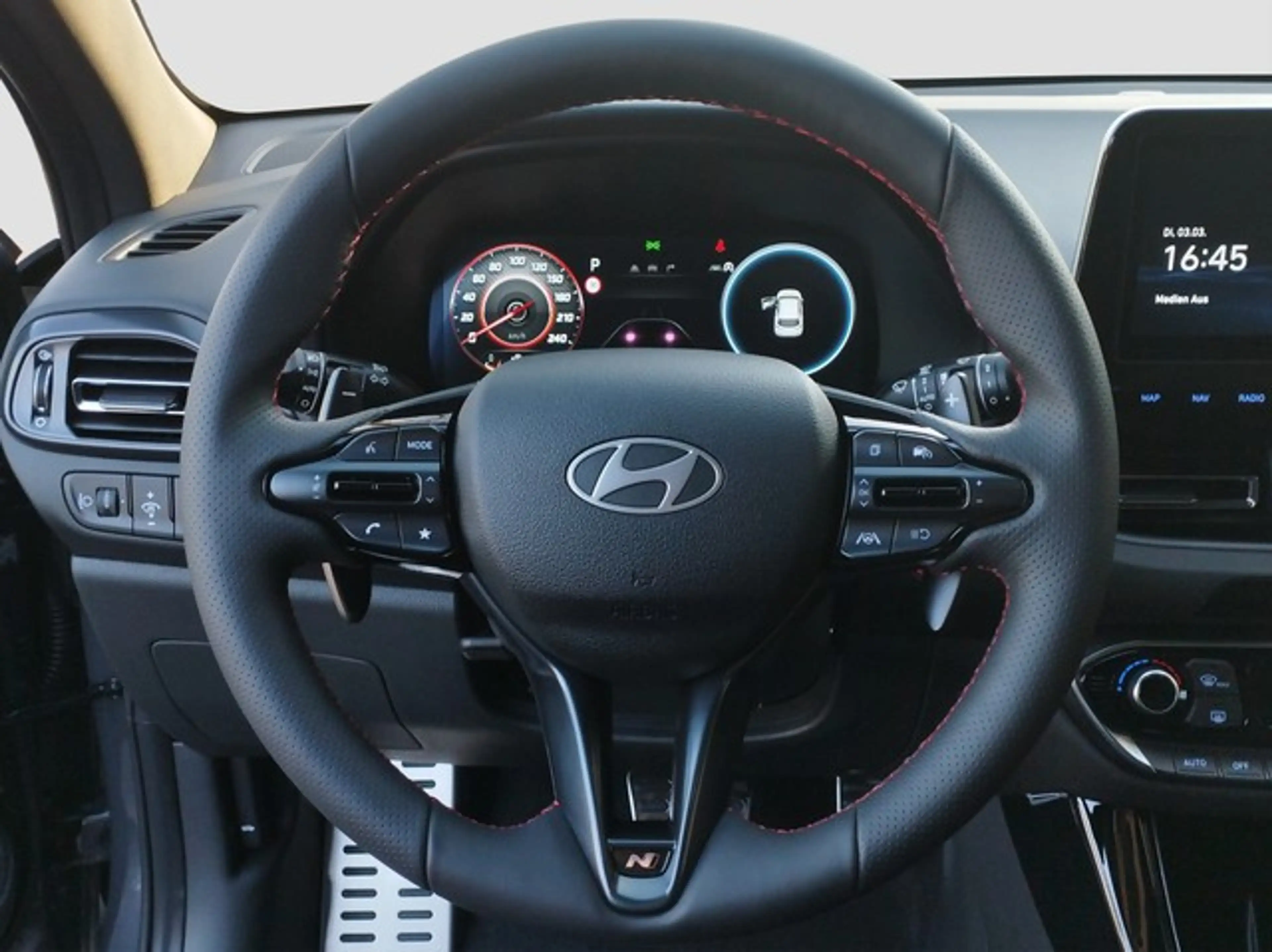 Hyundai i30 1.6 T-GDI DCT N Line — photo 8