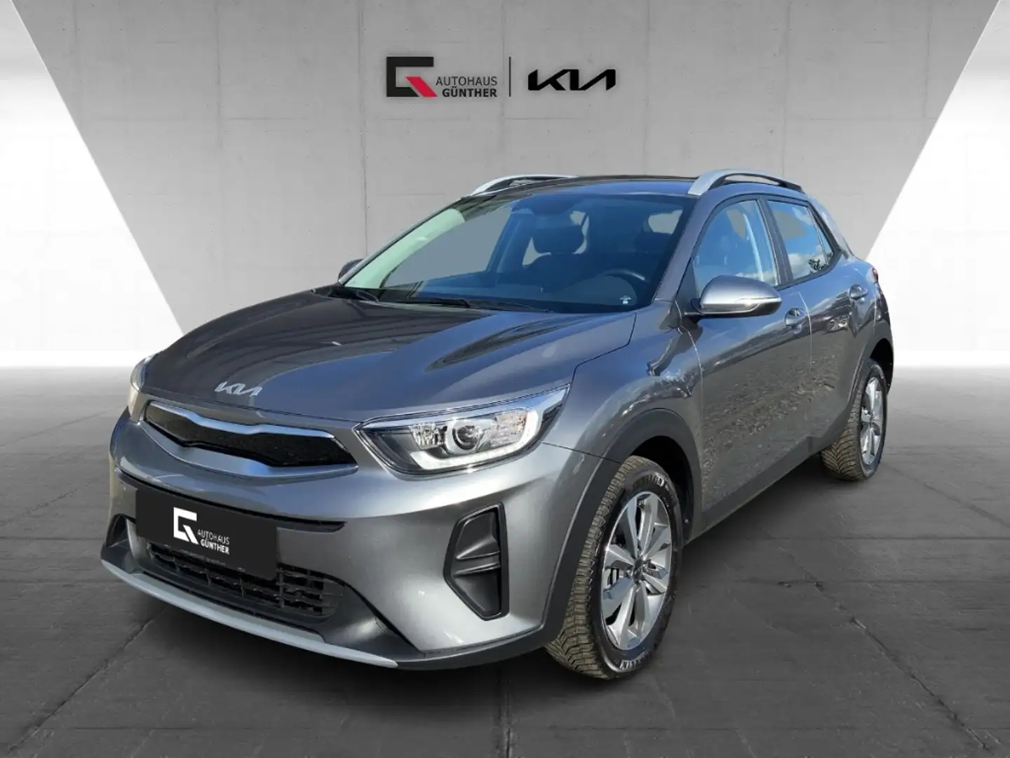 Kia Stonic Vision 1.0 T-GDI DCT Kamera CarPlay Grijs - 1