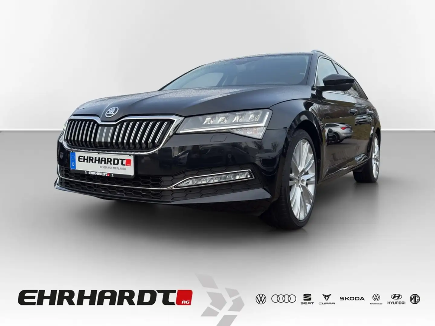Skoda Superb Combi 2.0 TDI DSG 4x4 Style AHK*STHZG*NAVI*LED*... Zwart - 1
