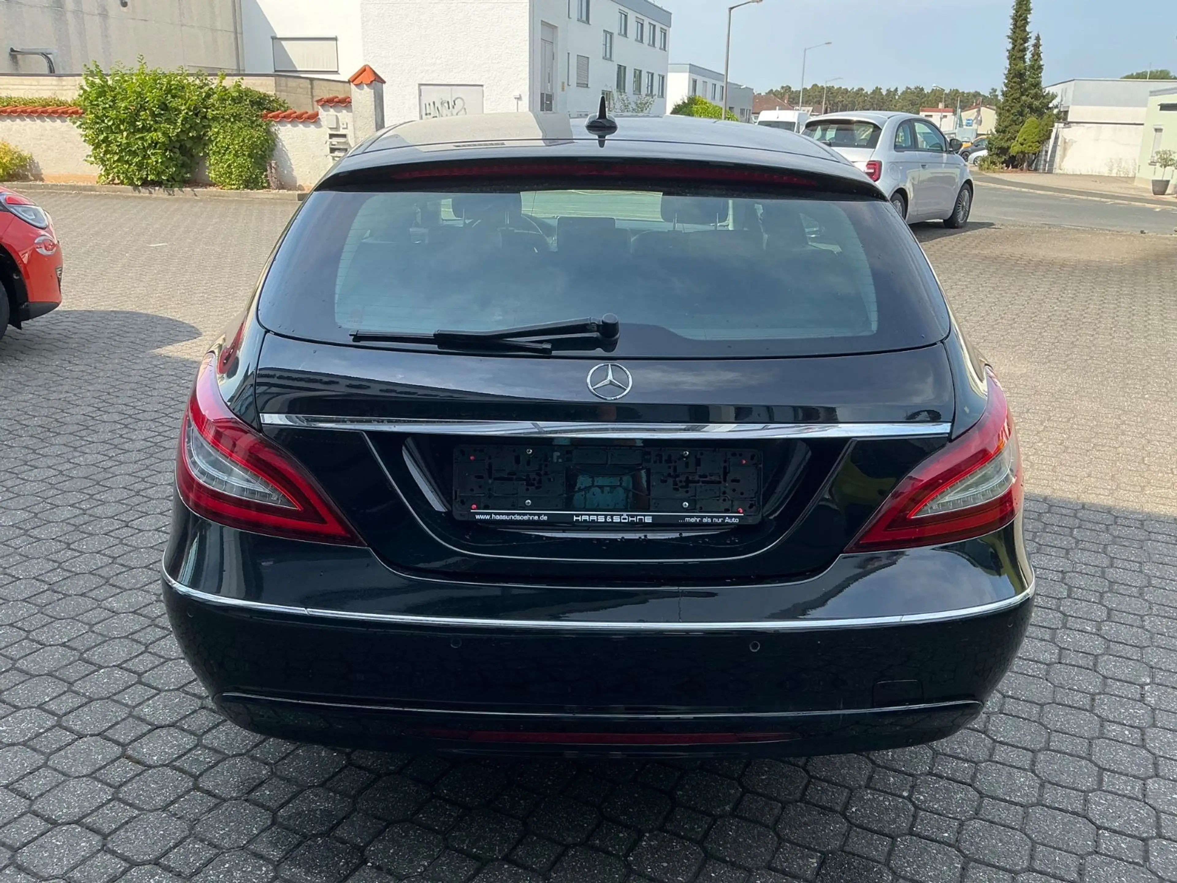 Mercedes-Benz CLS 250 CLS 250 d Shooting Brake *COMAND/SH/LED/TWA/WKR* — photo 4