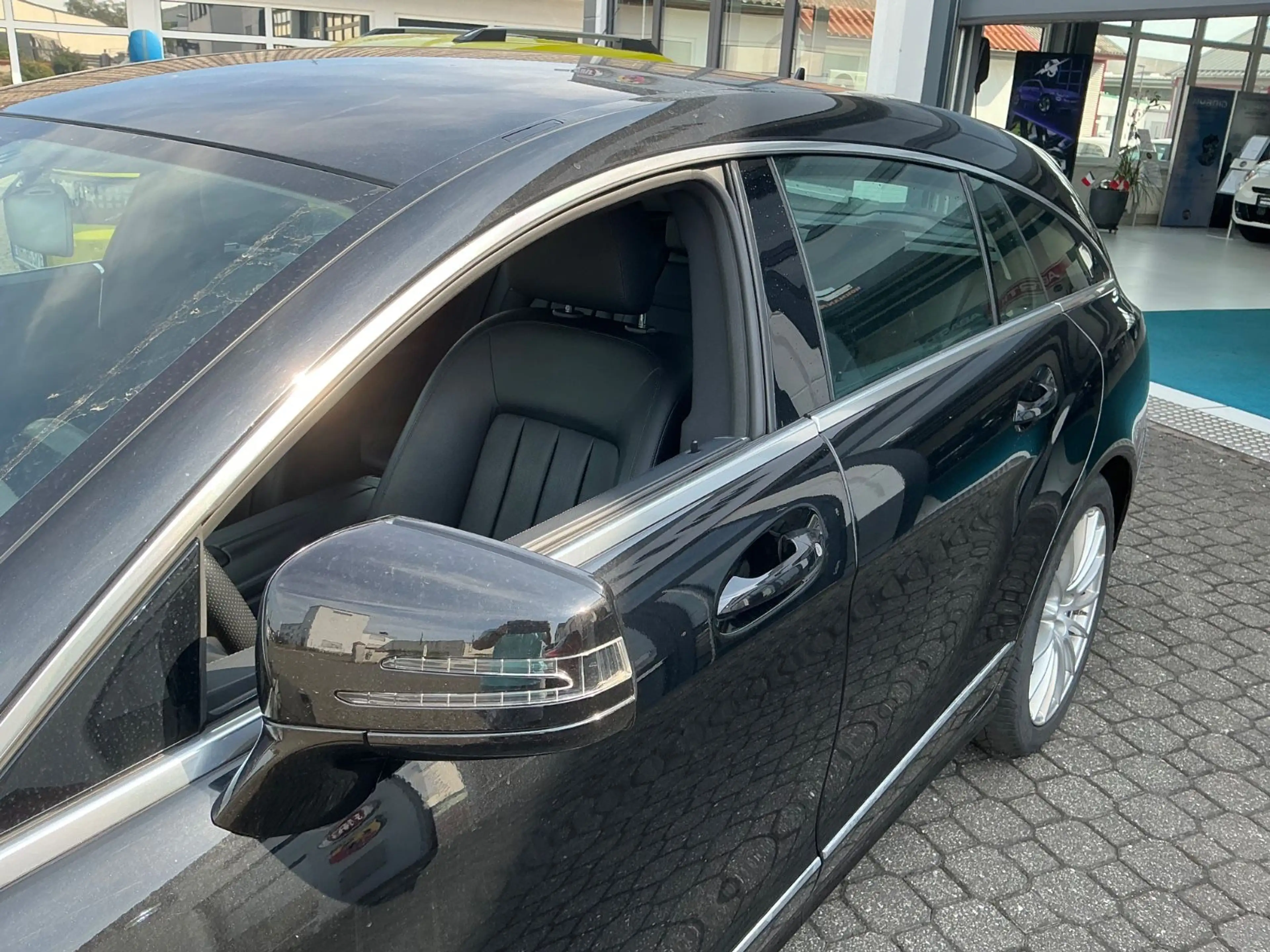 Mercedes-Benz CLS 250 CLS 250 d Shooting Brake *COMAND/SH/LED/TWA/WKR* — photo 10
