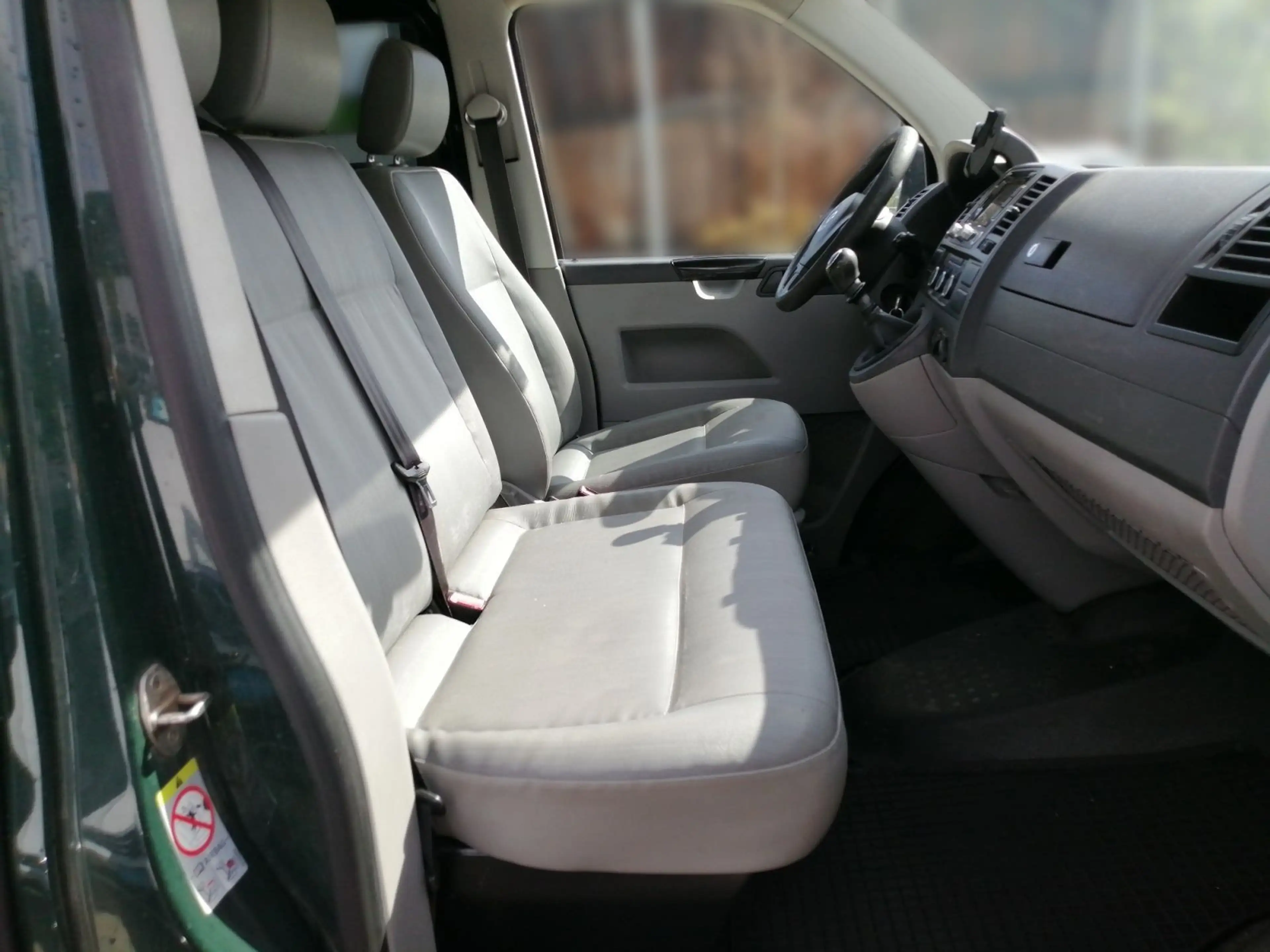Volkswagen T5 Transporter Rockton 4M / Navi, 6-Sitze, AHK — photo 12
