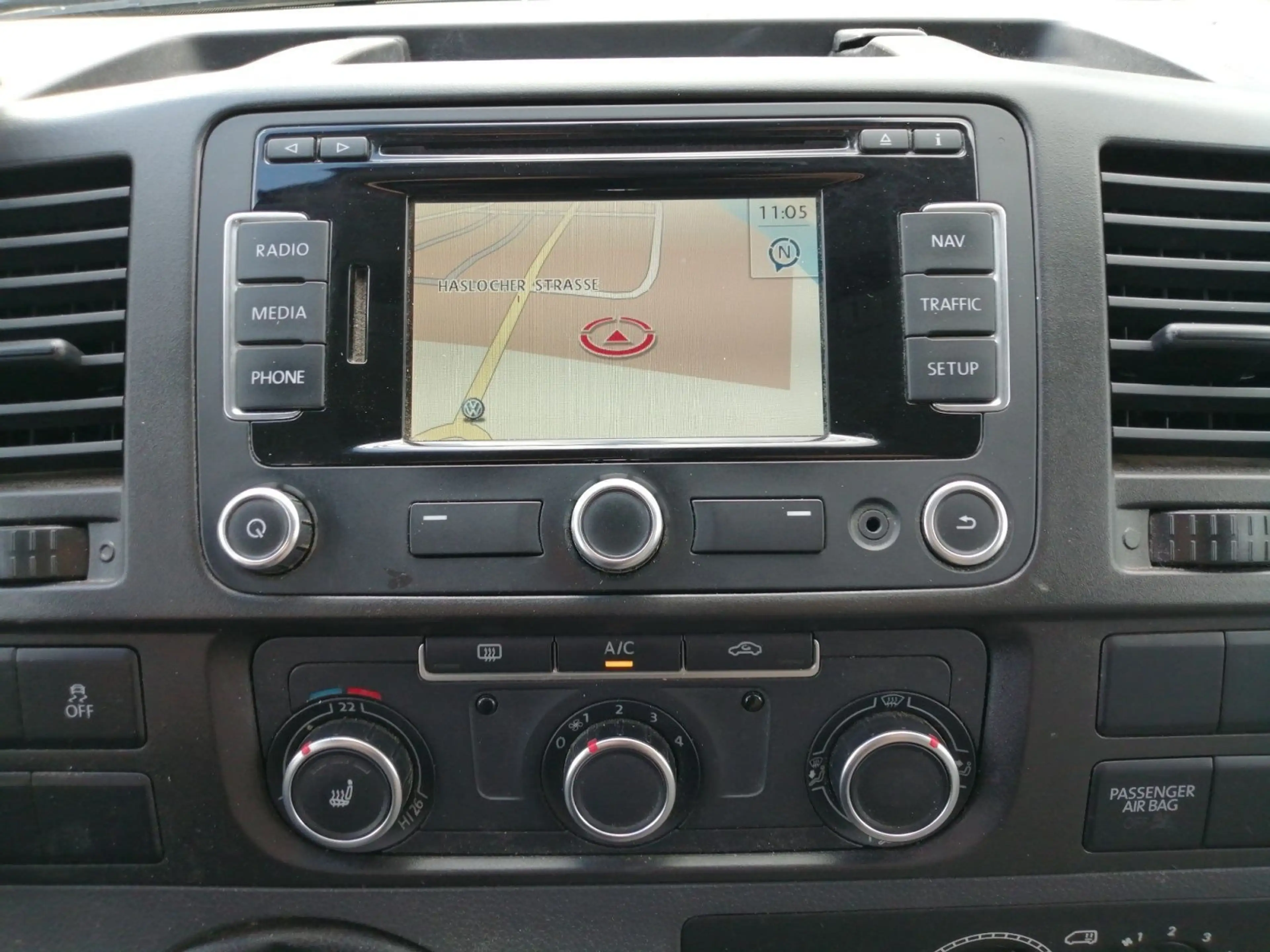 Volkswagen T5 Transporter Rockton 4M / Navi, 6-Sitze, AHK — photo 10