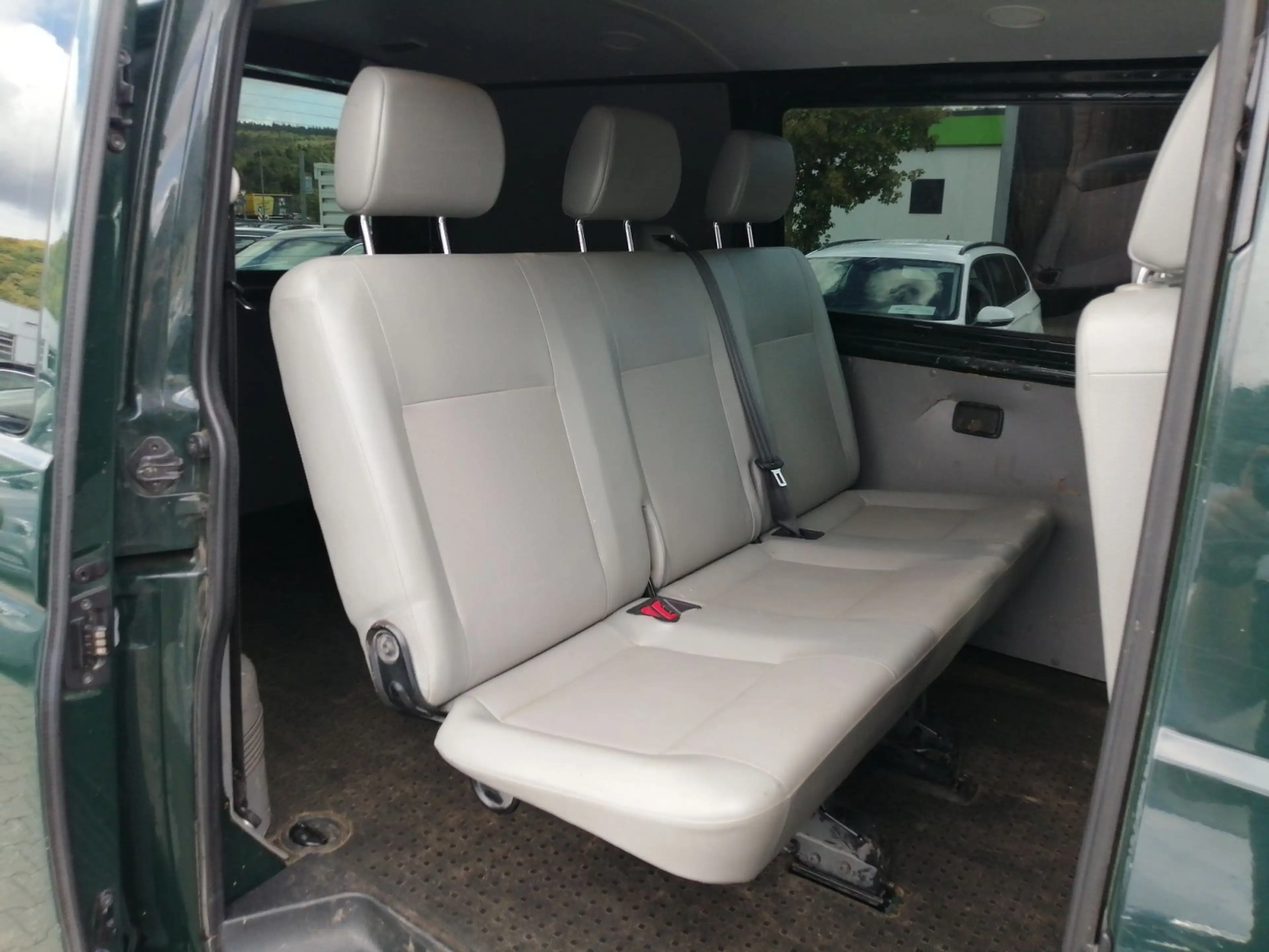 Volkswagen T5 Transporter Rockton 4M / Navi, 6-Sitze, AHK — photo 13