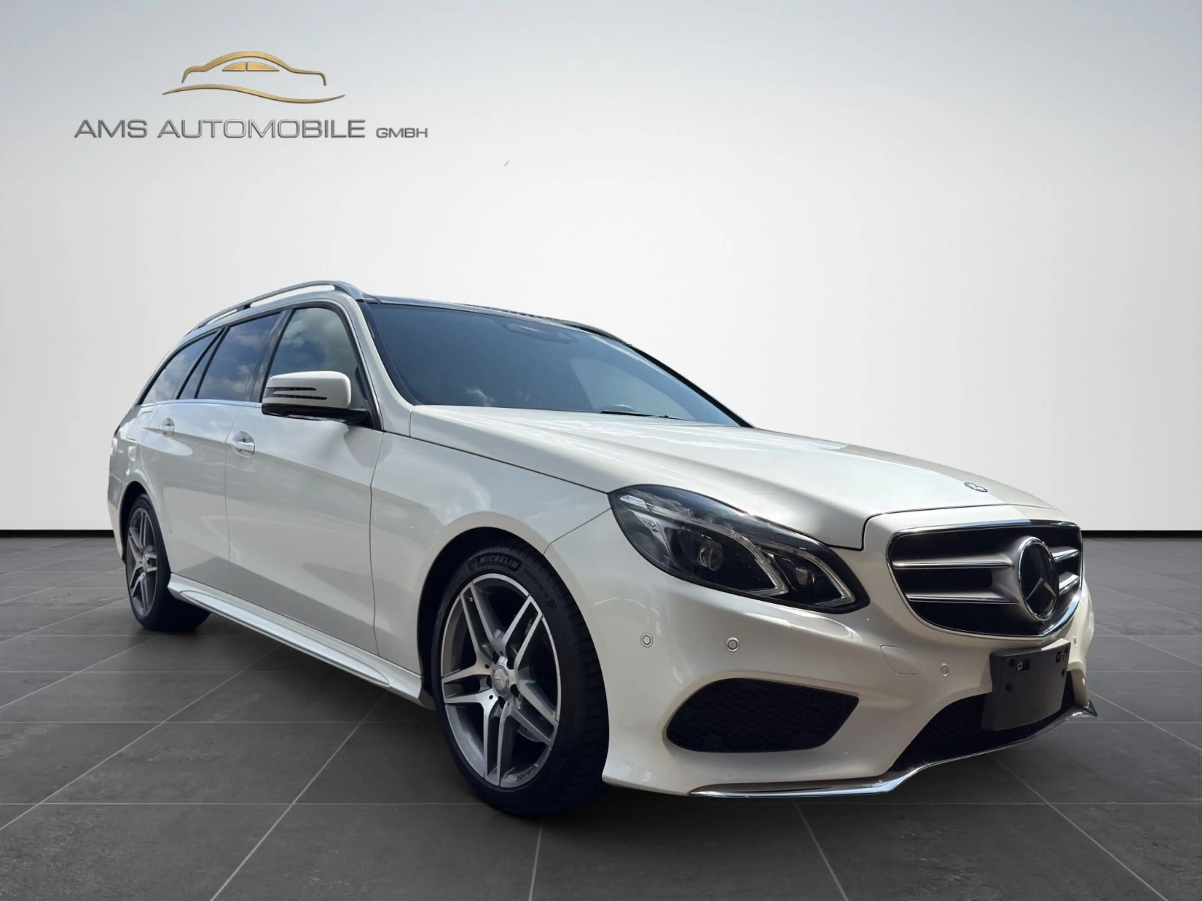Mercedes-Benz E 300 CGI 4Matic*AMG*LED*PANO*DISTRONIC*360° — photo 2