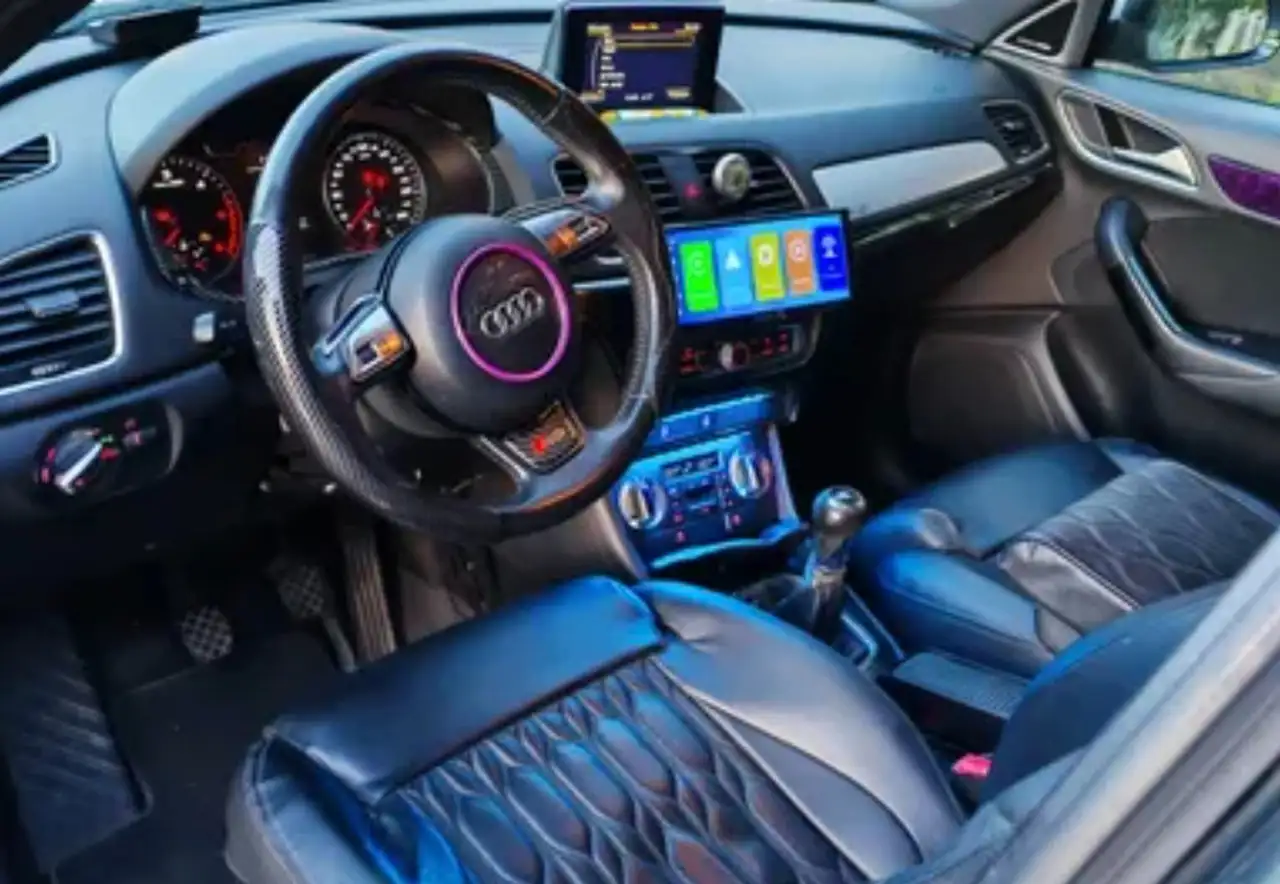 Audi Q3 2.0 TDI 140 ch S line