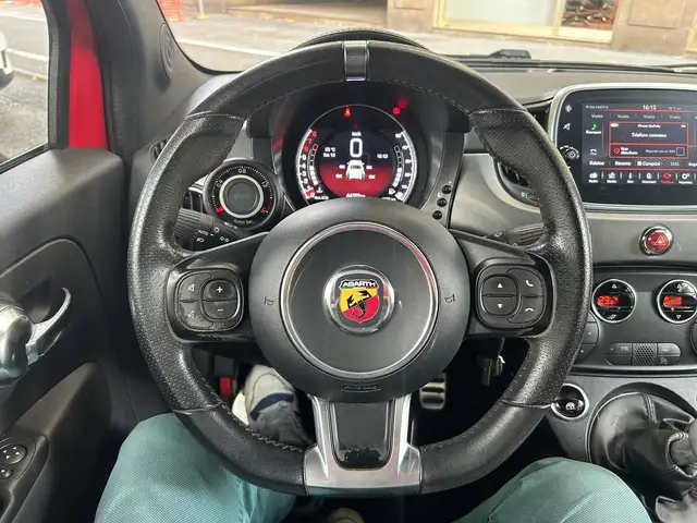 Abarth 595 view 9