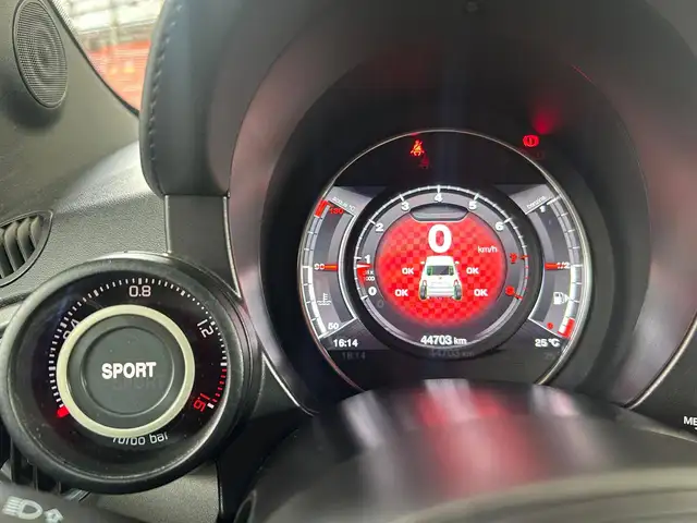 Abarth 595 view 13