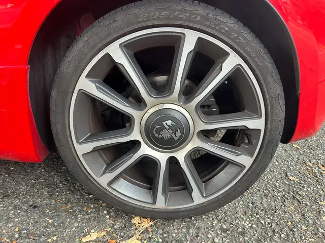 Abarth 595 view 18