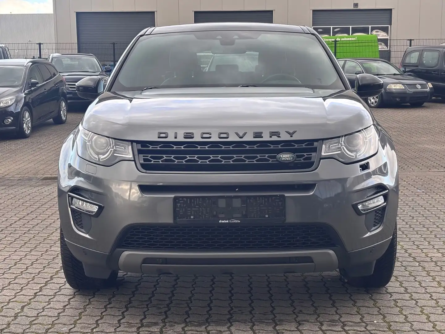 Land Rover Discovery Sport HSE 2.0d aut AWD Pano-Xenon-Lede Grau - 2