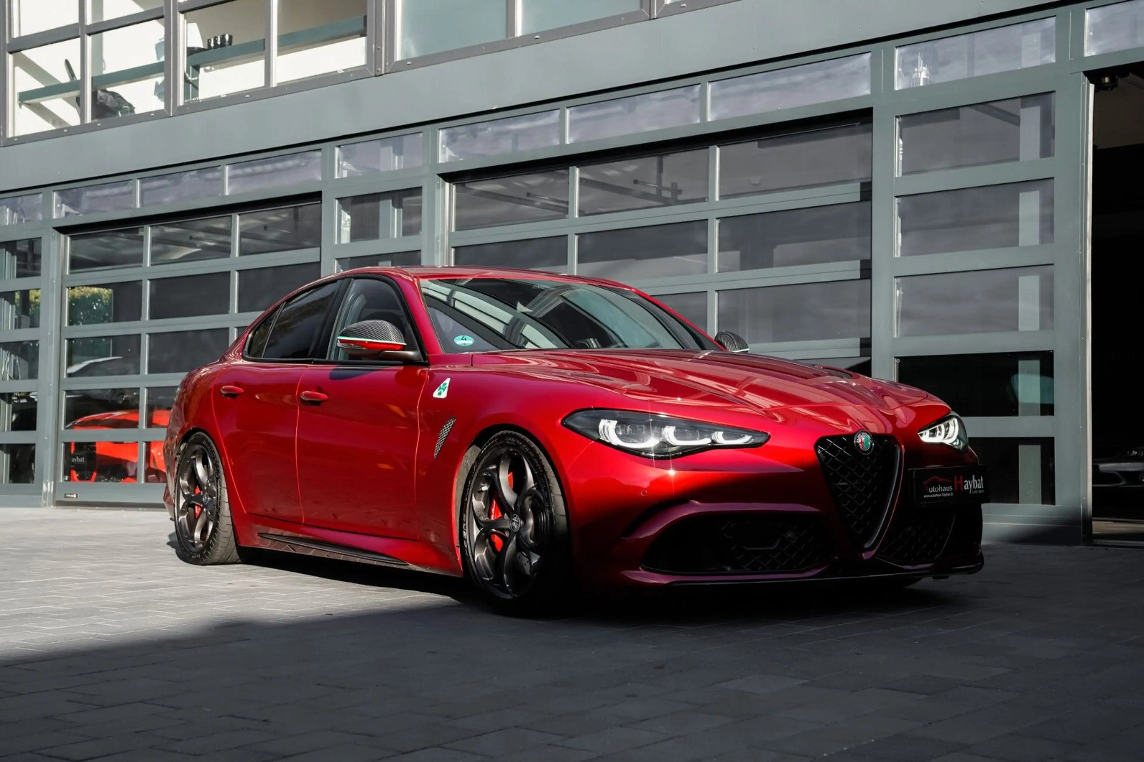 Alfa Romeo Giulia Quadrifoglio Carbon-Leder-Kamera *VOLL* — photo 15