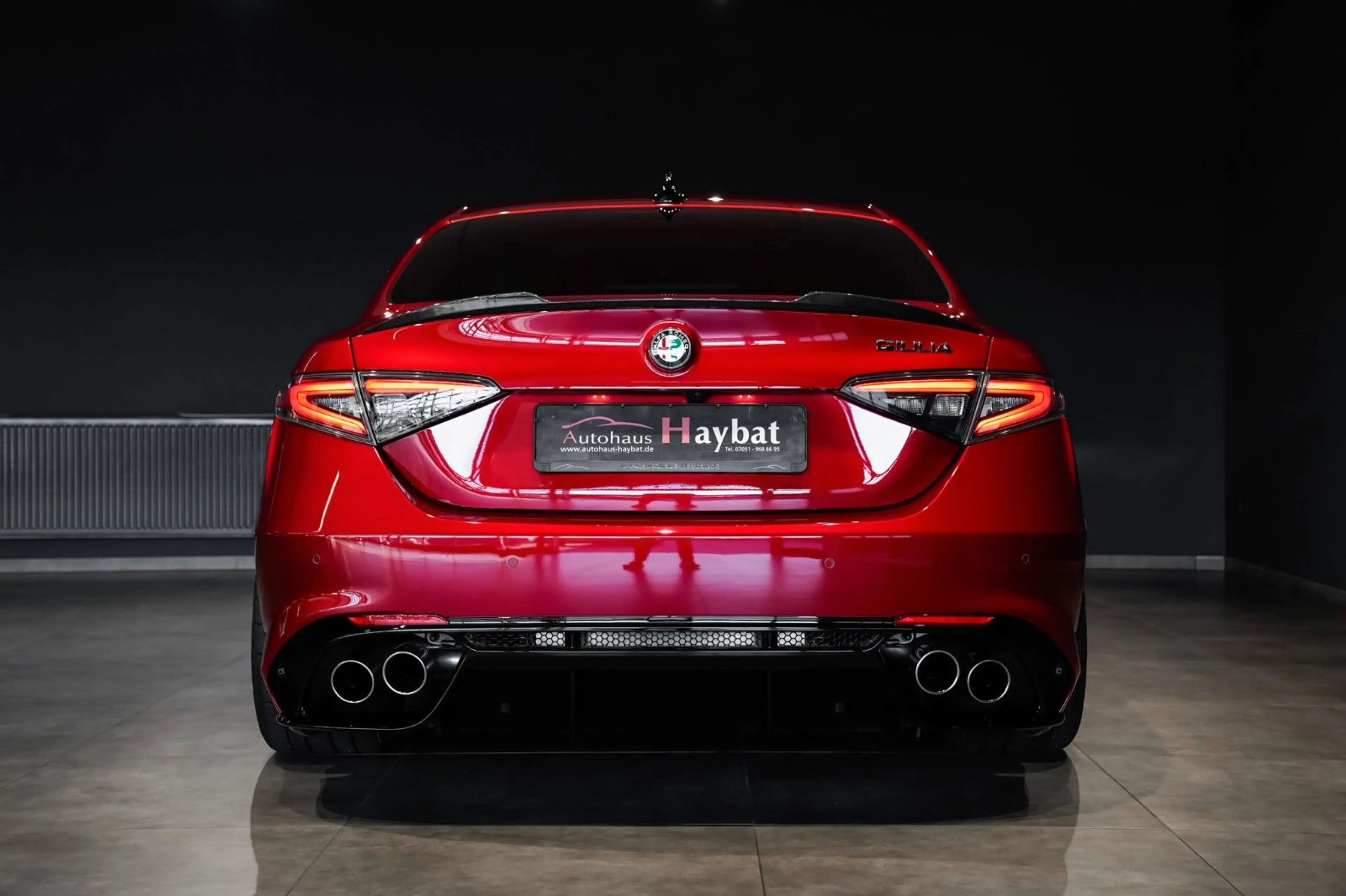 Alfa Romeo Giulia Quadrifoglio Carbon-Leder-Kamera *VOLL* — photo 10