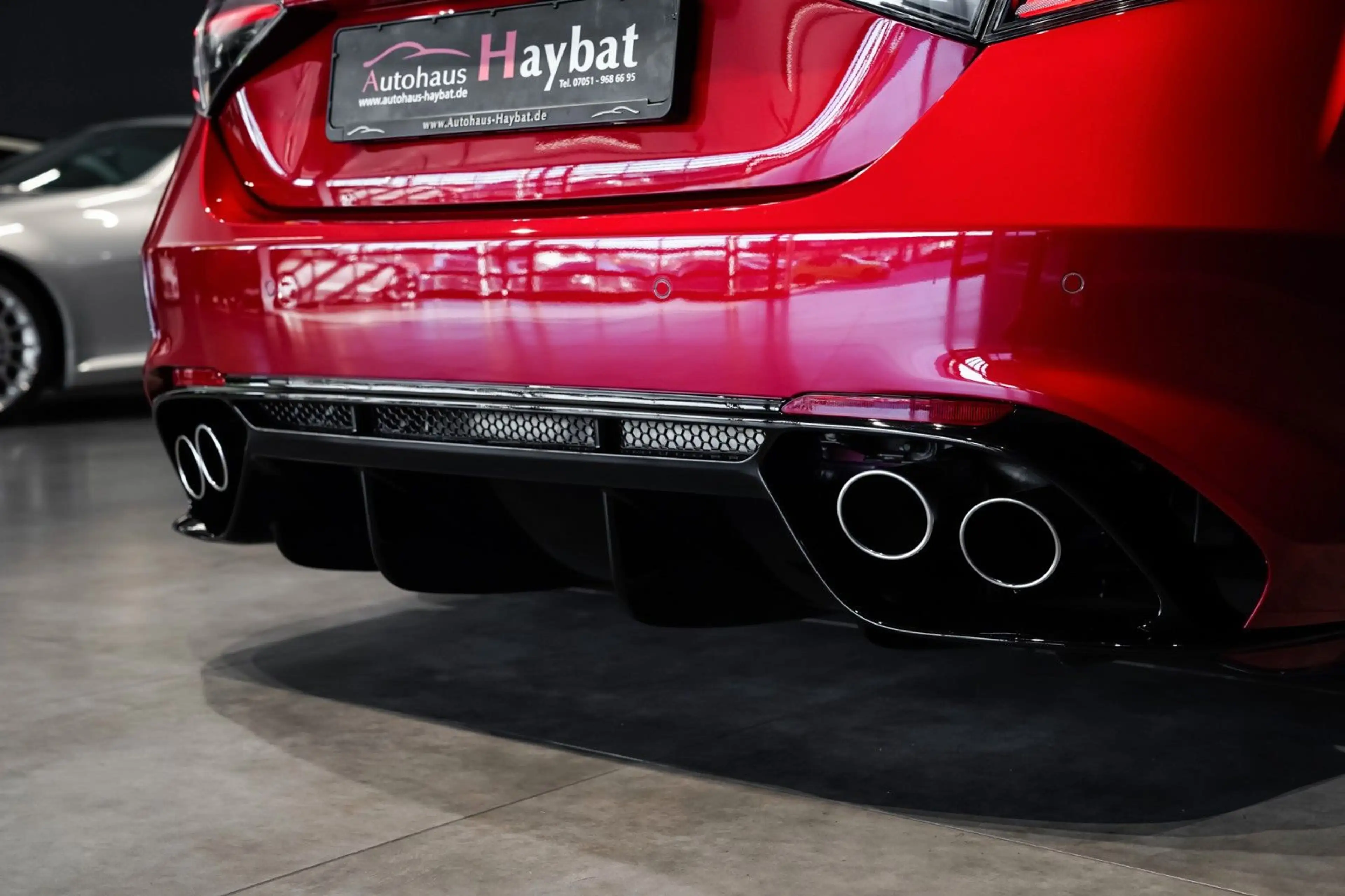 Alfa Romeo Giulia Quadrifoglio Carbon-Leder-Kamera *VOLL* — photo 12