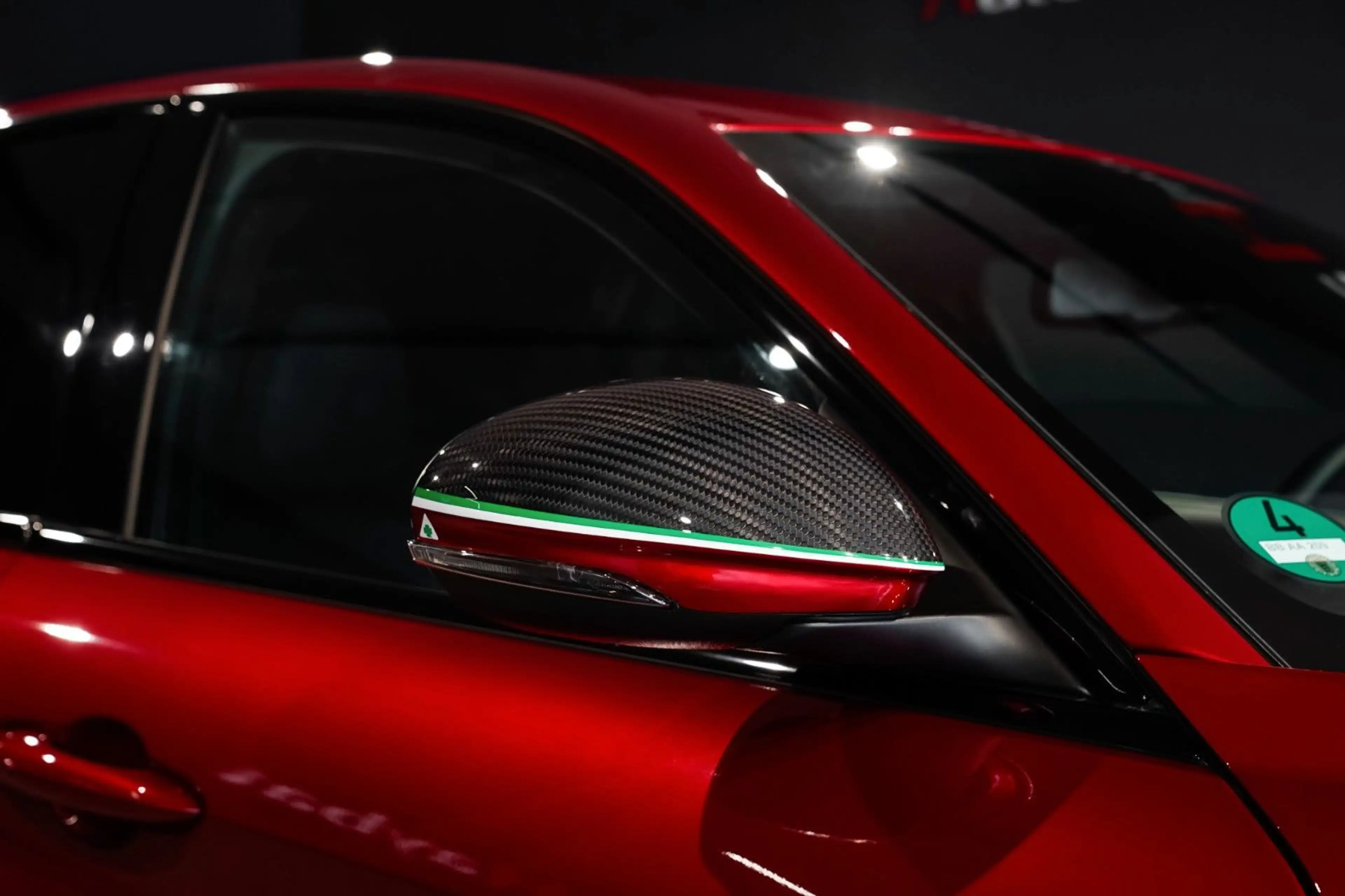 Alfa Romeo Giulia Quadrifoglio Carbon-Leder-Kamera *VOLL* — photo 8