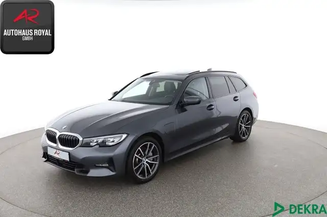 BMW 330 e T SPORTLINE LIVE-COCKPIT,ACC,KAMERA,PANO
