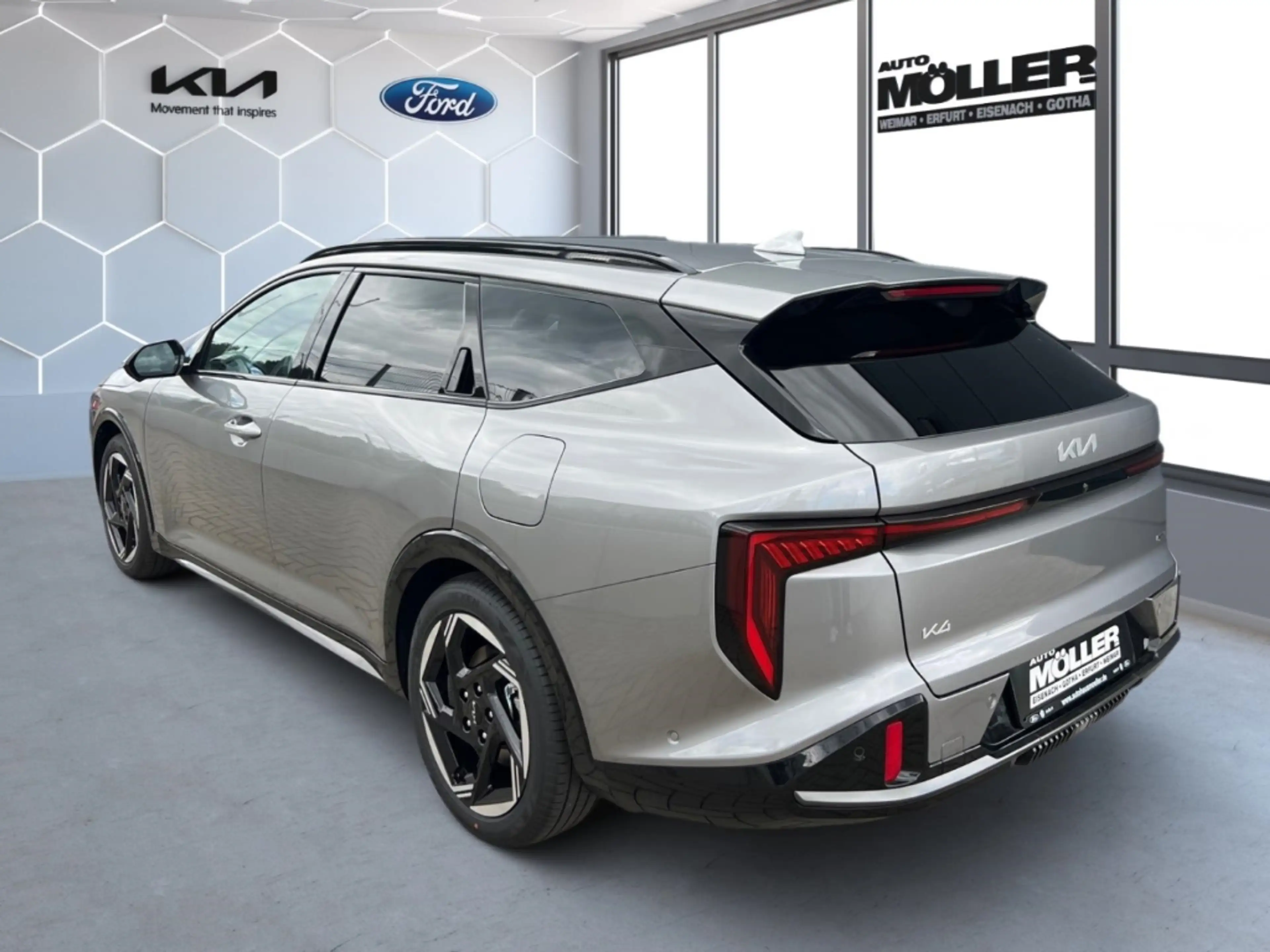 Kia K4 SW 1.6T GT-Line DCT7 360°Kamera Head-Up Leder — photo 4