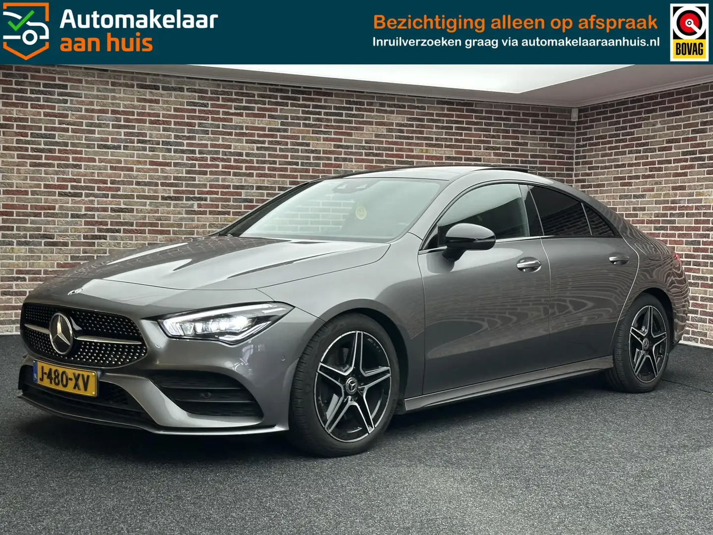 Mercedes-Benz CLA 200 Business Solution AMG Panorama Sfeer Stoelverwarmi Grijs - 1