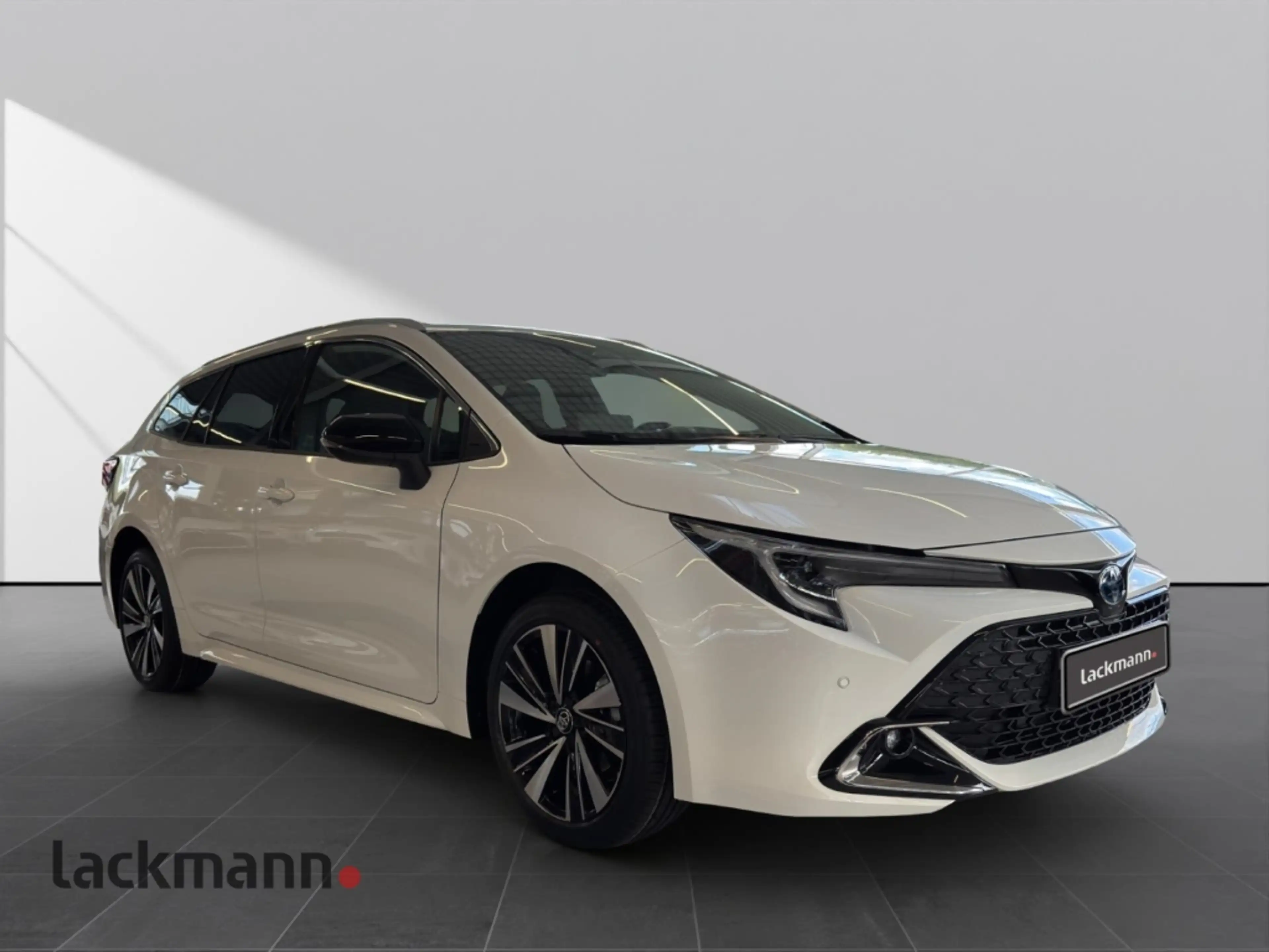 Toyota Corolla Touring Sports Hybrid Teamplayer Technik-Paket ele — photo 4