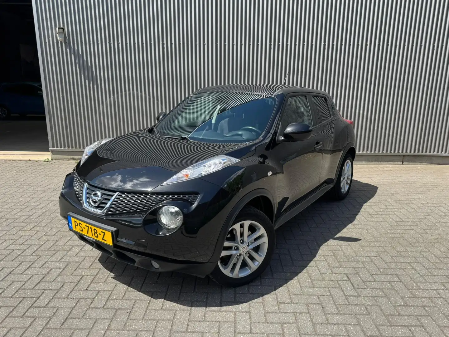Nissan Juke 1.6 DIG-T Acenta|Camera|Alcantara|Navi|Cruise cont Zwart - 1