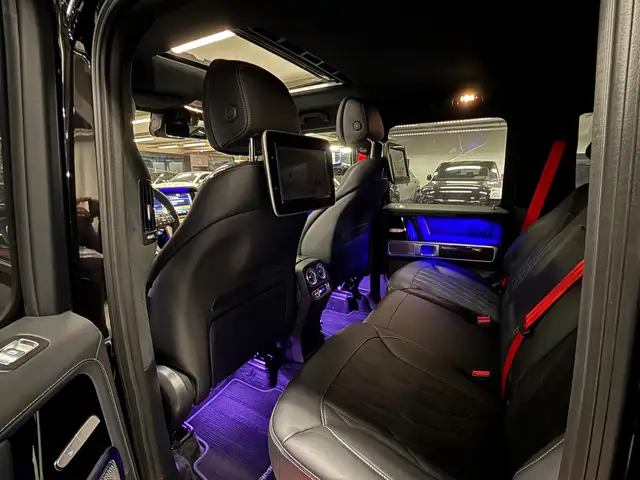 Mercedes-Benz G-Class view 13