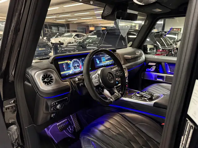 Mercedes-Benz G-Class view 5