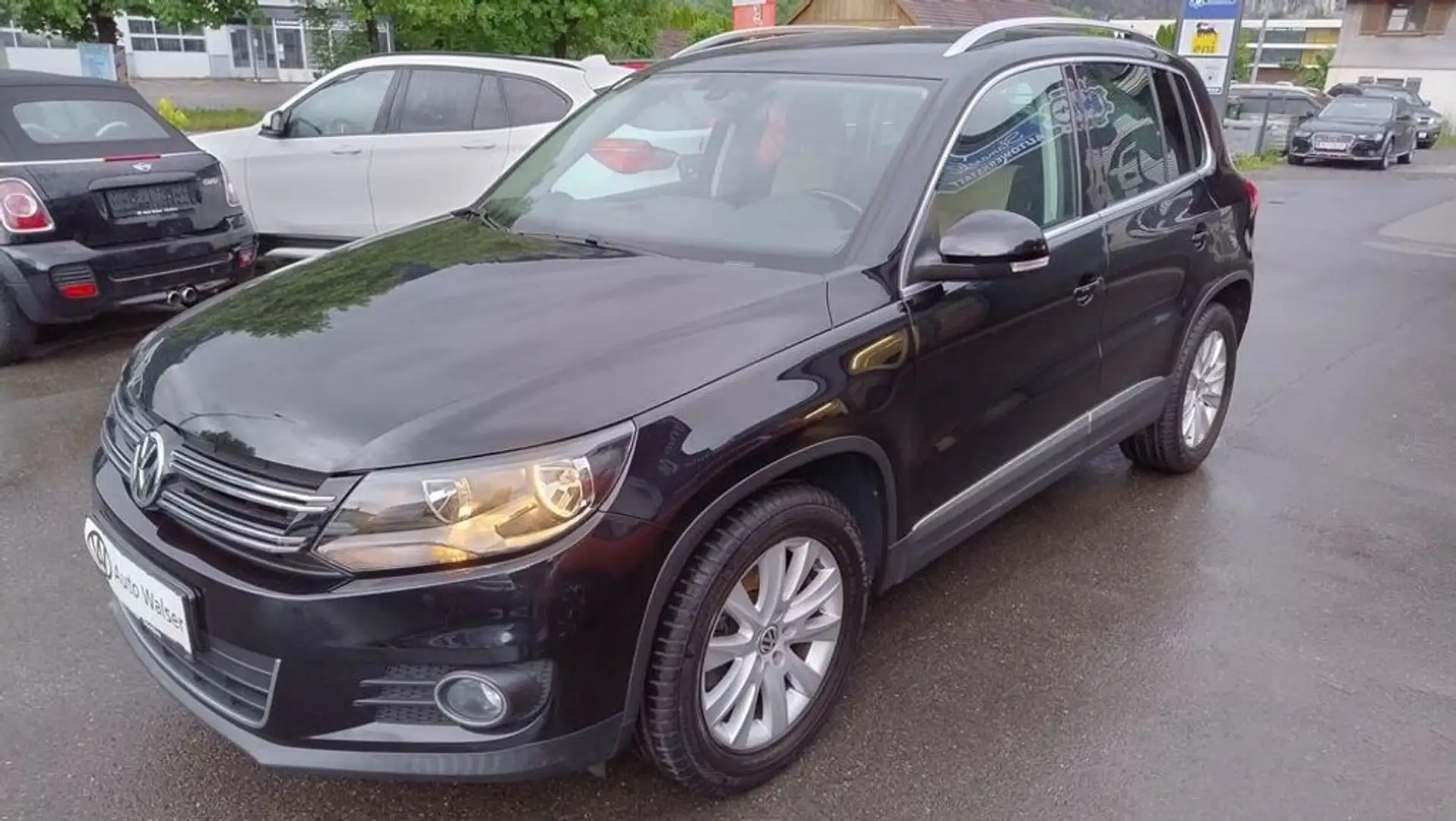 Volkswagen Tiguan 1,4 TSI Cool BMT Schwarz - 1