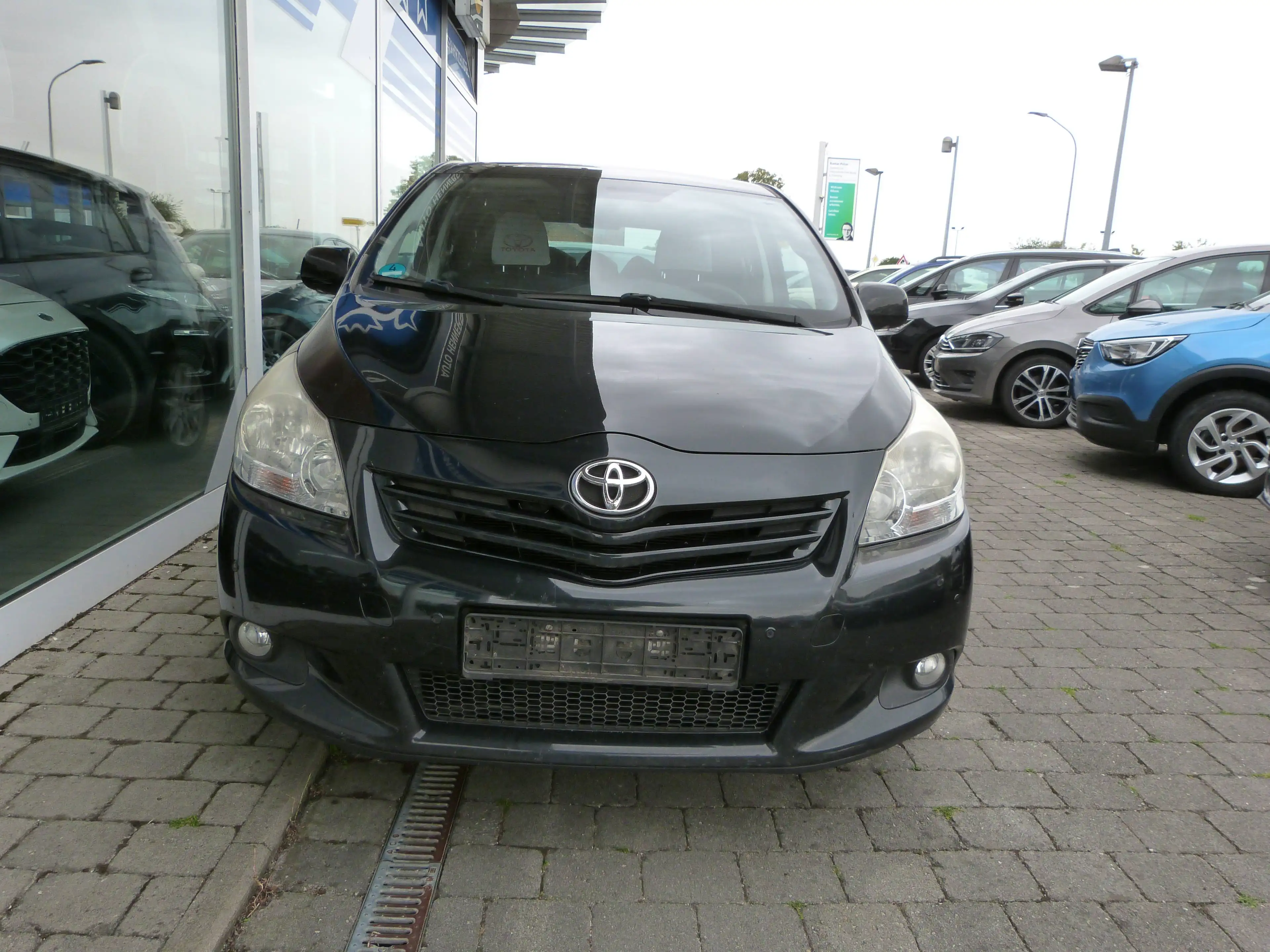 Toyota Verso Travel — photo 12