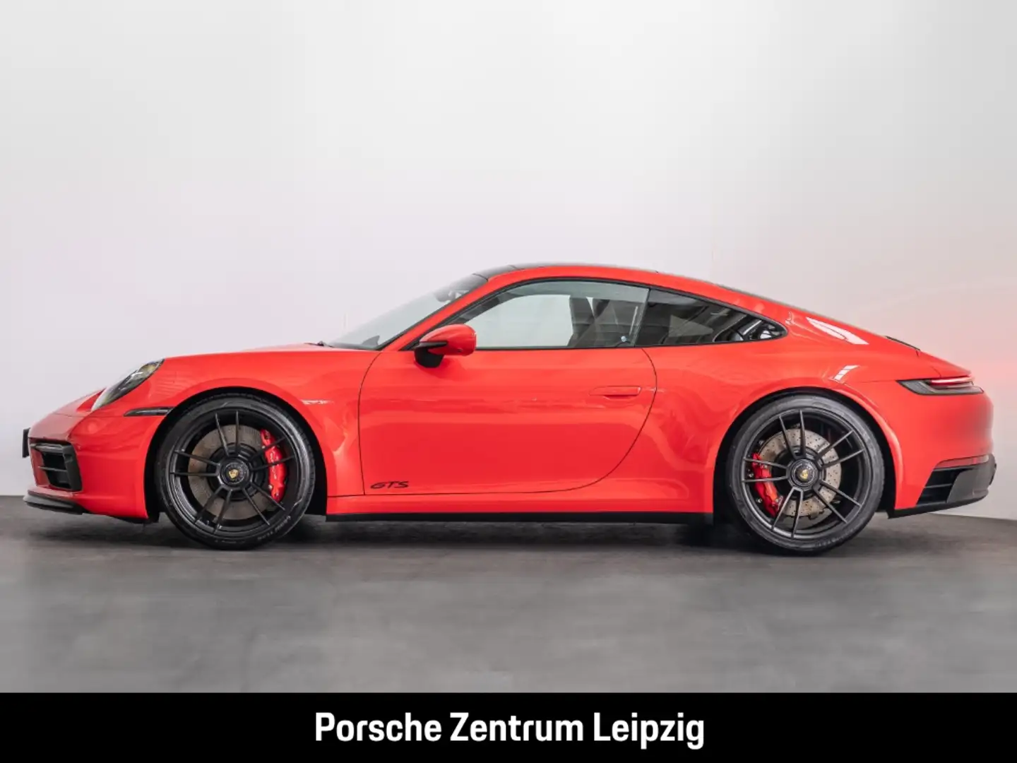 Porsche 992 911 Carrera 4 GTS HA-Lenkung InnoDrive Lift Rot - 2