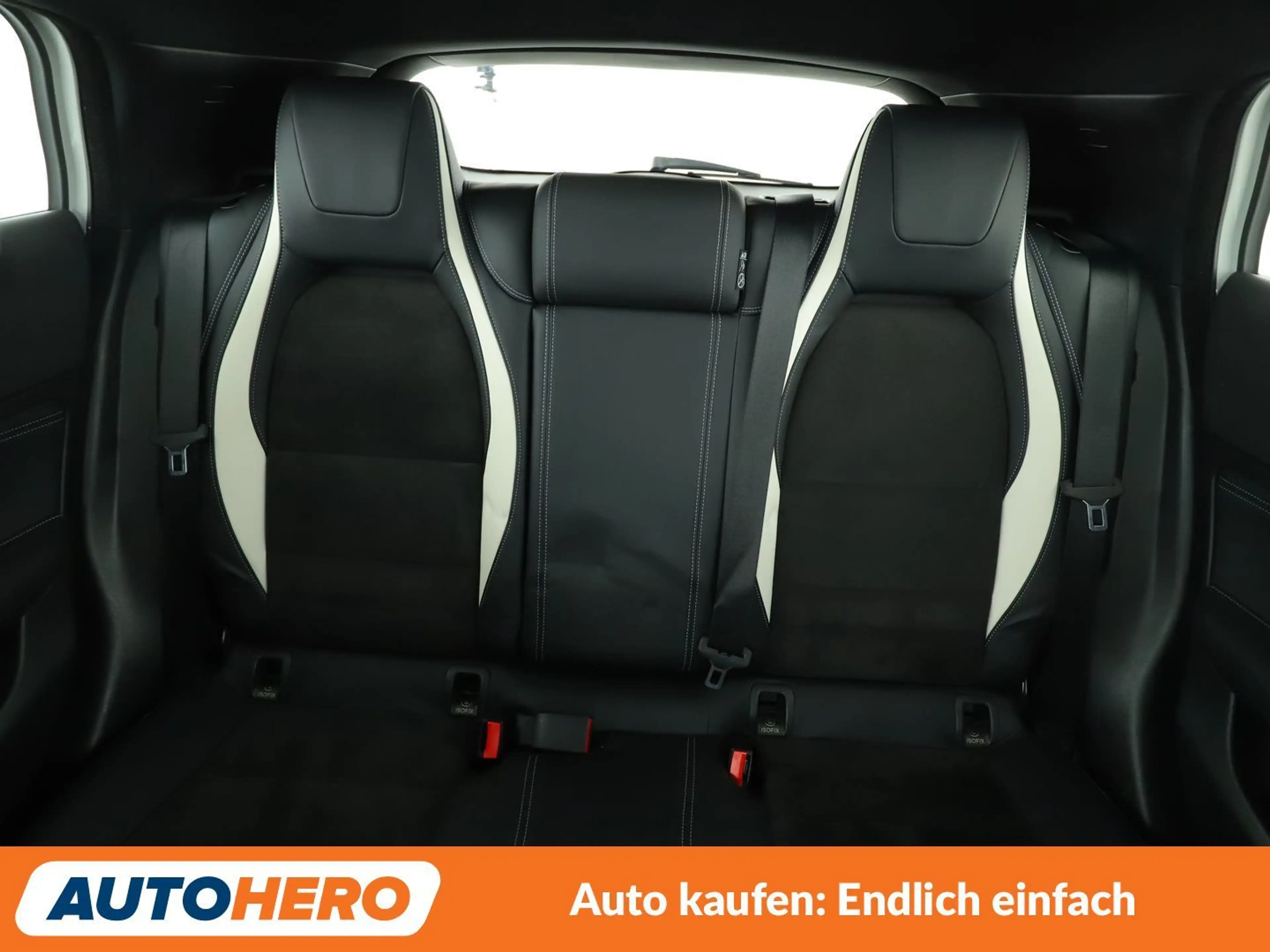 Infiniti Q30 2.0 Turbo Sport AWD Aut.*NAVI*PDC*SHZ*ALU* — photo 15