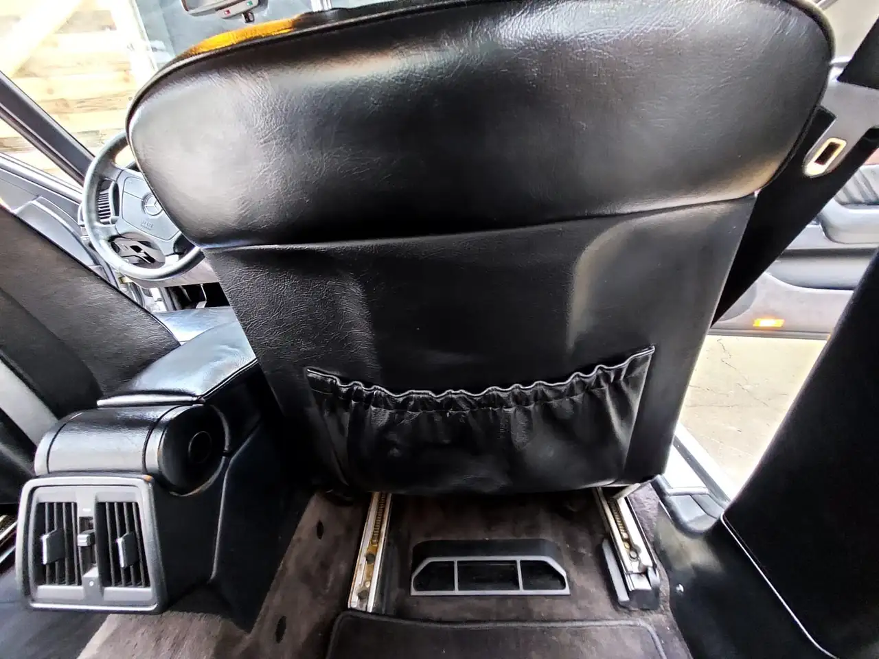 Mercedes-Benz S 320, foto 1