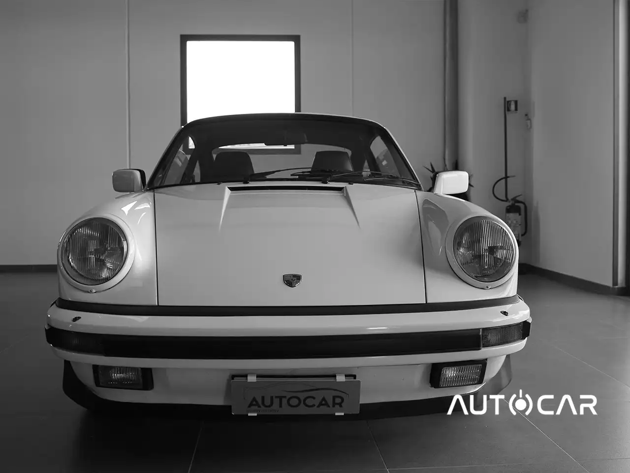 Porsche 911 CARRERA 3.2 ASI TARGA Oro Coupè, foto 2