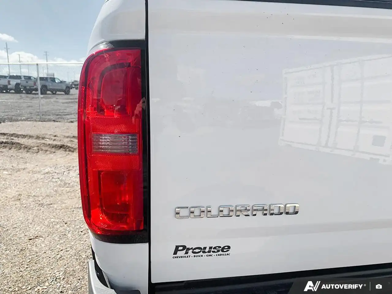Chevrolet Colorado снимка Chevrolet Colorado